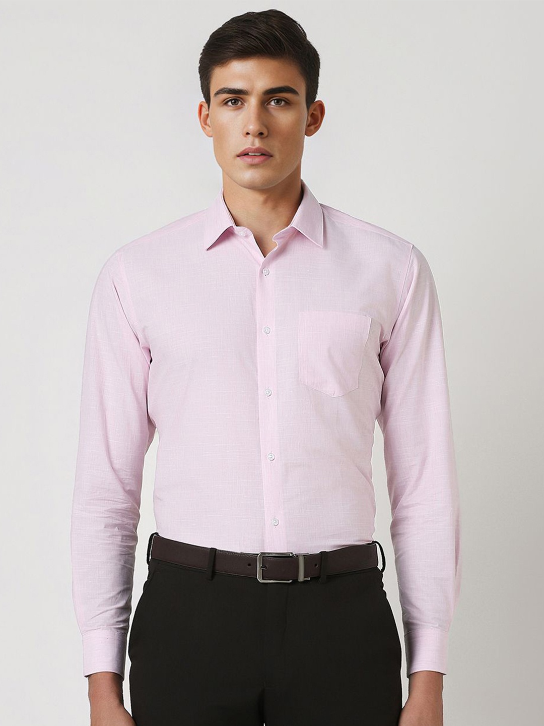 

Van Heusen Men Cutaway Collar Solid Cotton Linen Formal Shirt, Pink