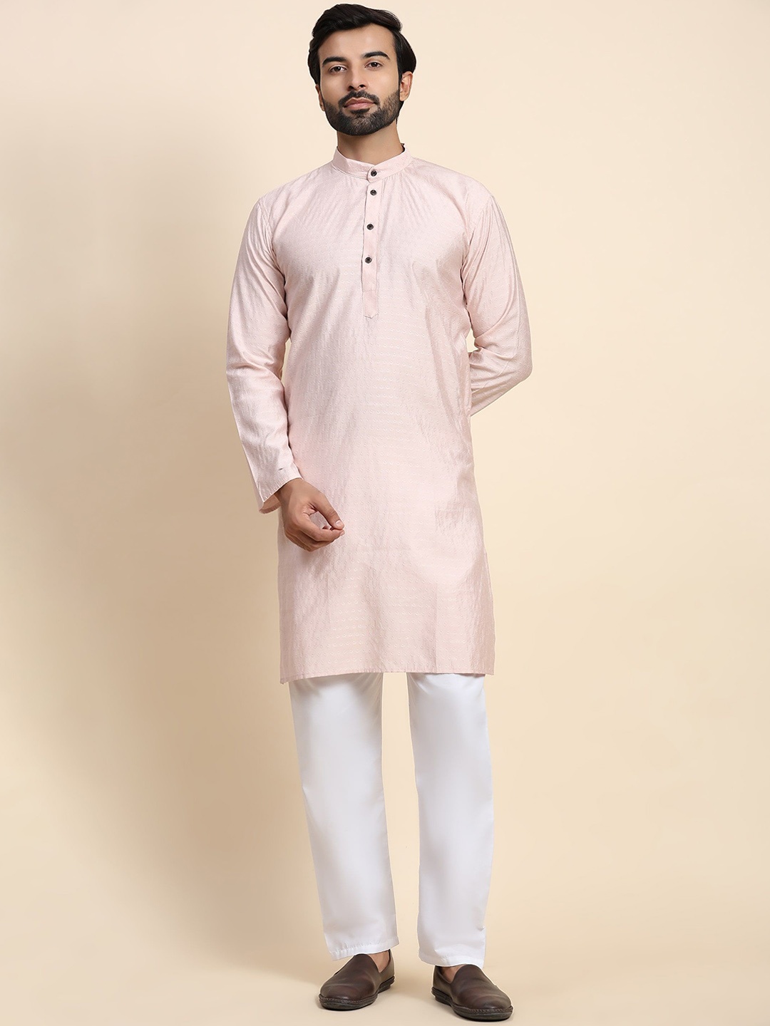 

Rawayi Geometric Woven Design Mandarin Collar Pure Cotton Straight Kurta, Pink