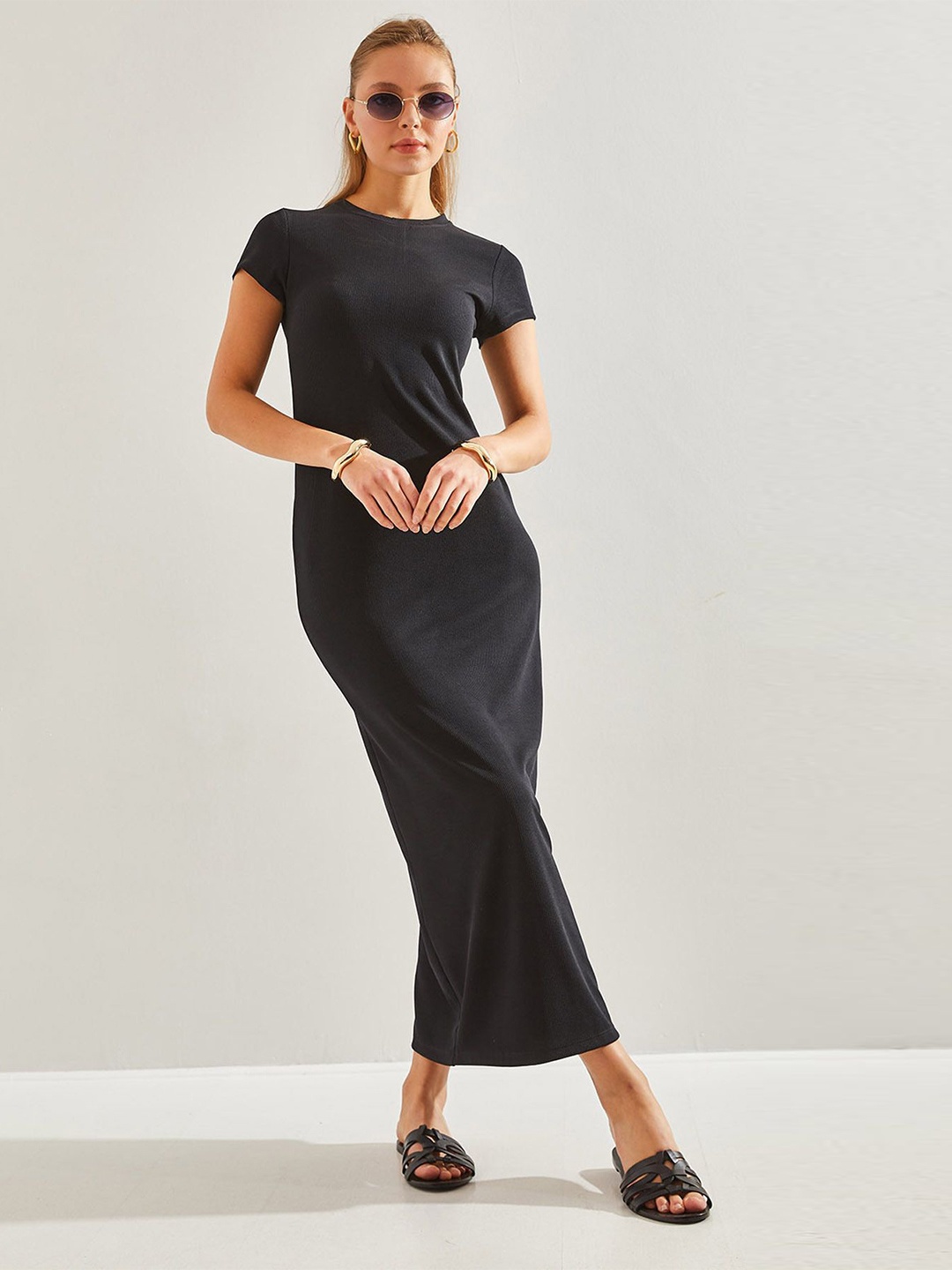 

BIANCO LUCCI Solid Maxi Dress, Na