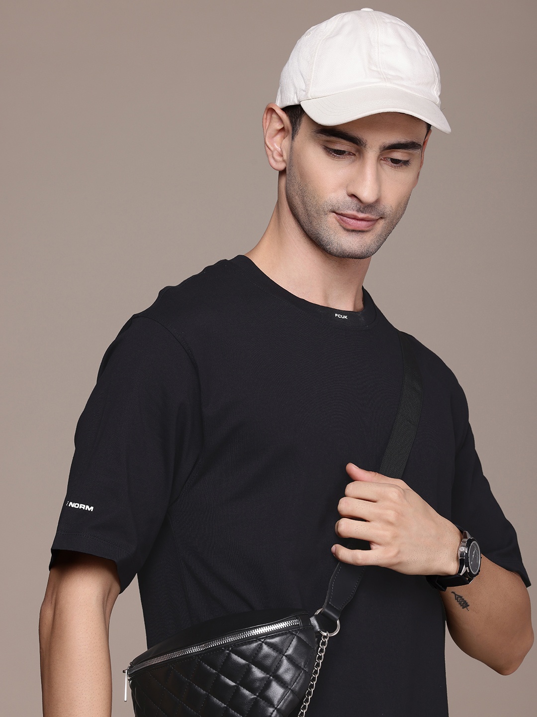 

FCUK Drop-Shoulder Sleeves Pure Cotton Oversized T-shirt, Black