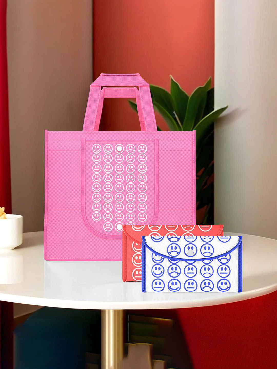 

Kuber Industries Set of 3 Smiley Printed Lightweight Foldable & Reusable Shopping Bags, Pink