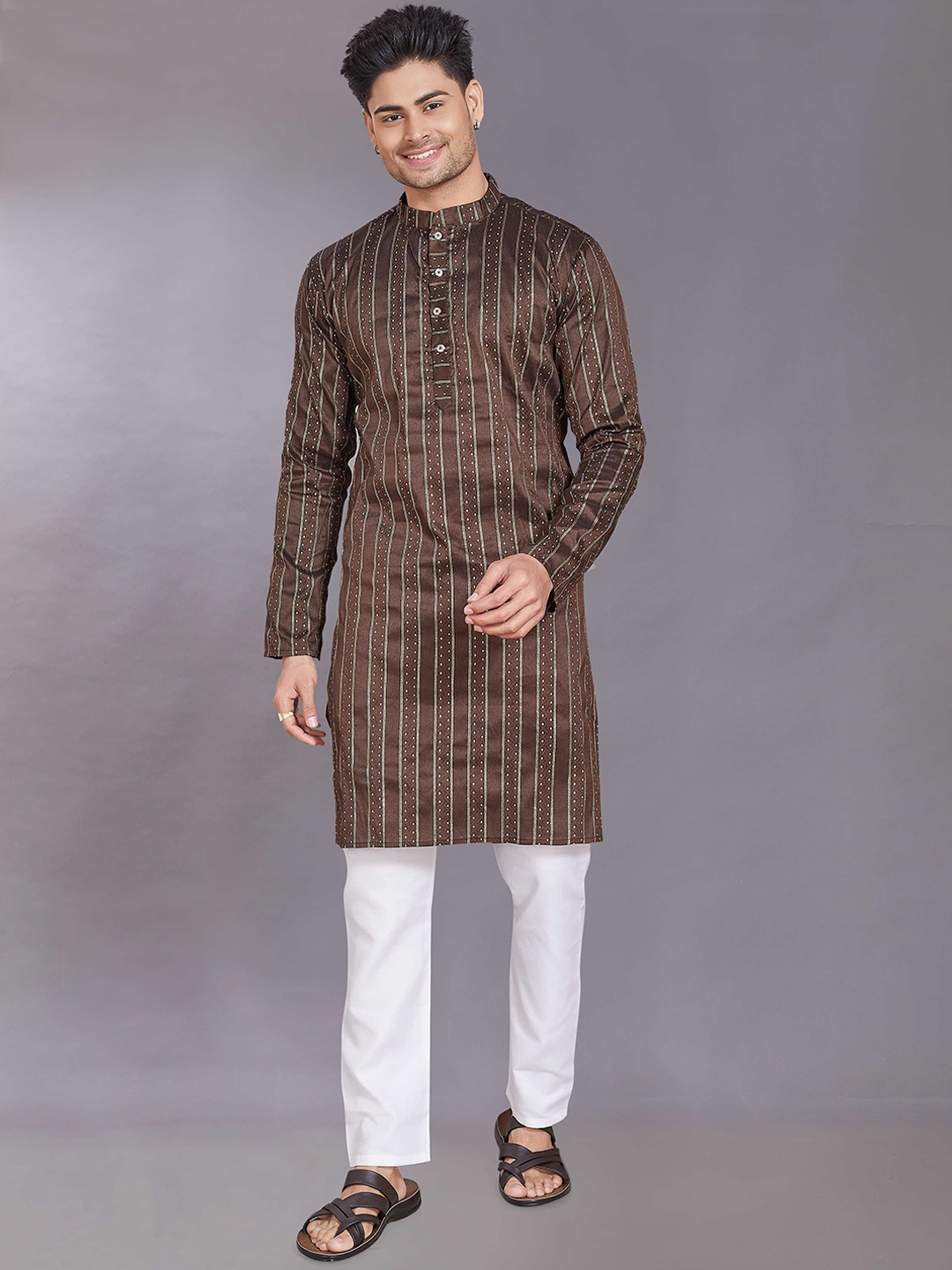

DIVISIVE Striped Mandarin Collar Jacquard Straight Kurta, Brown