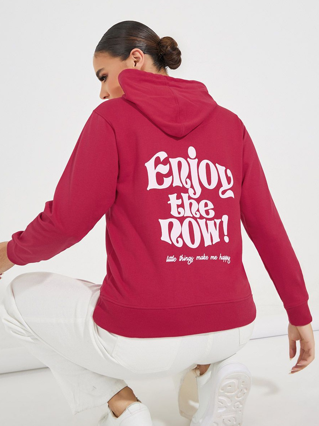 

Styli Women Placement Text Regular Fit Sweatshirt Hoodie, Magenta