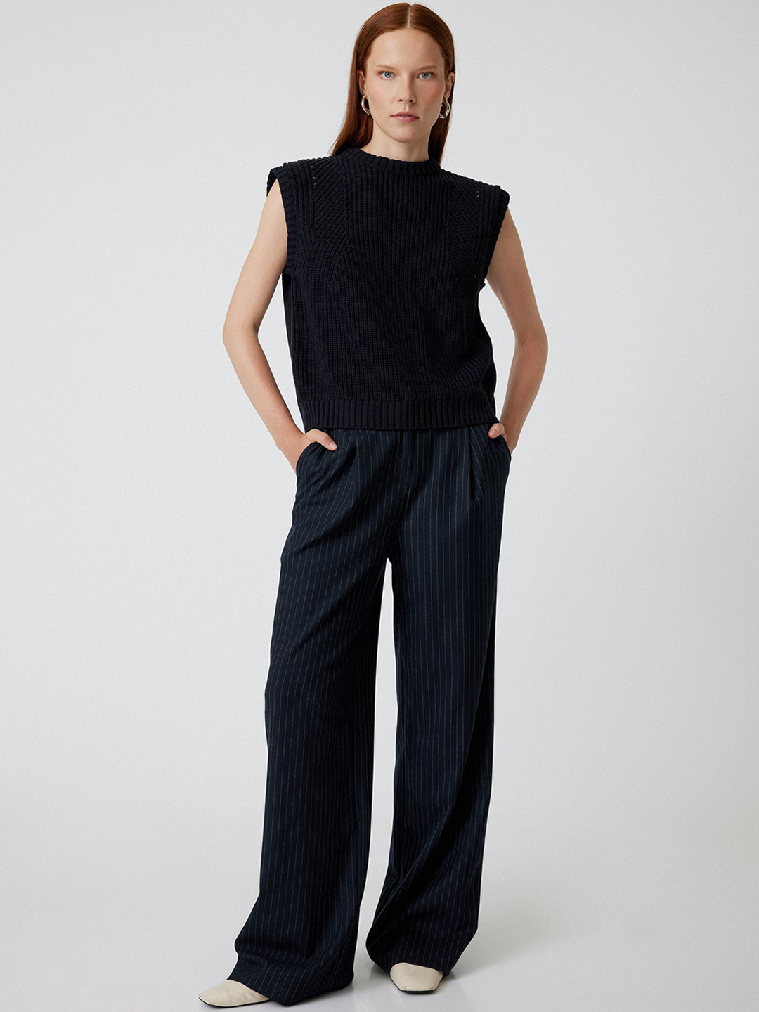 

Koton Knitted Round Neck Sleeveless Top, Navy blue