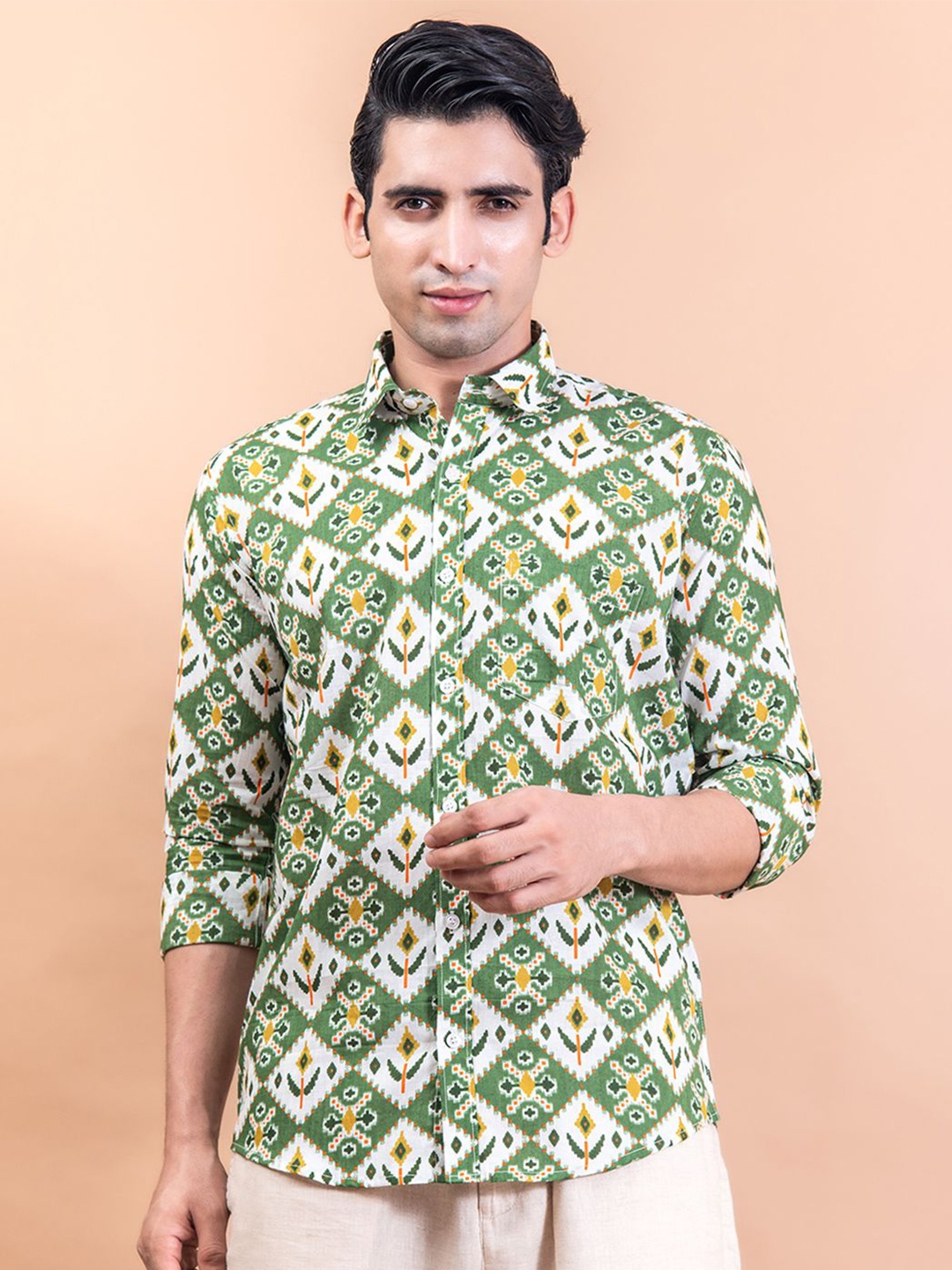 

Tistabene Men Standard Spread Collar Ethnic Printed Cotton Casual Shirt, Green