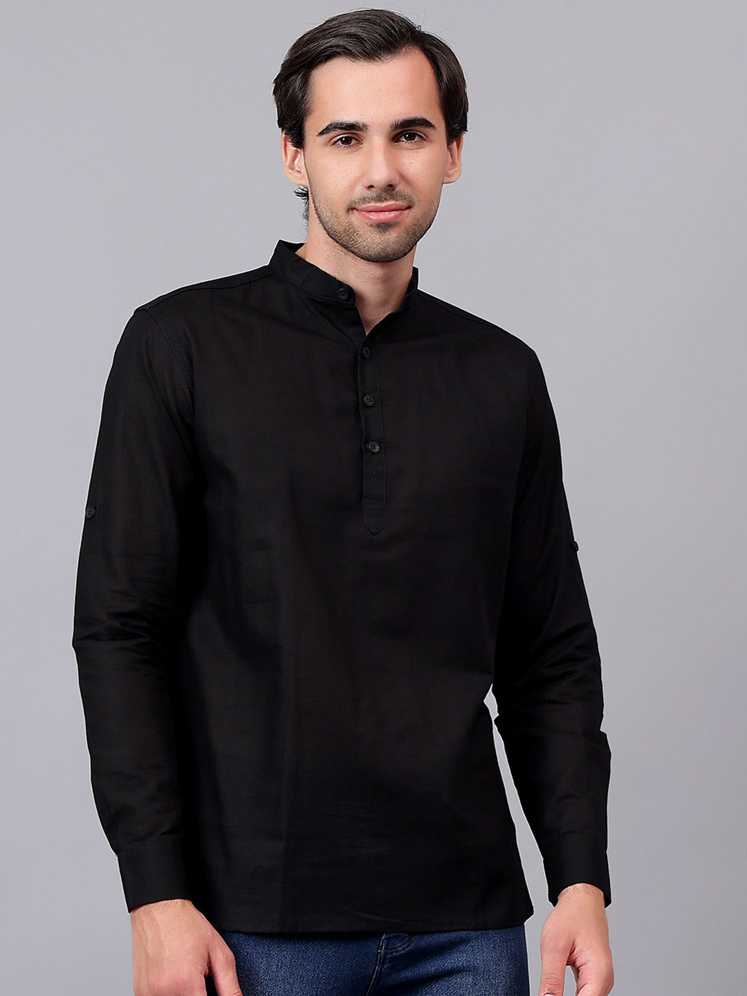 

Yugnik Mandarin Collar Roll-Up Sleeves Pure Cotton Short Kurta, Black