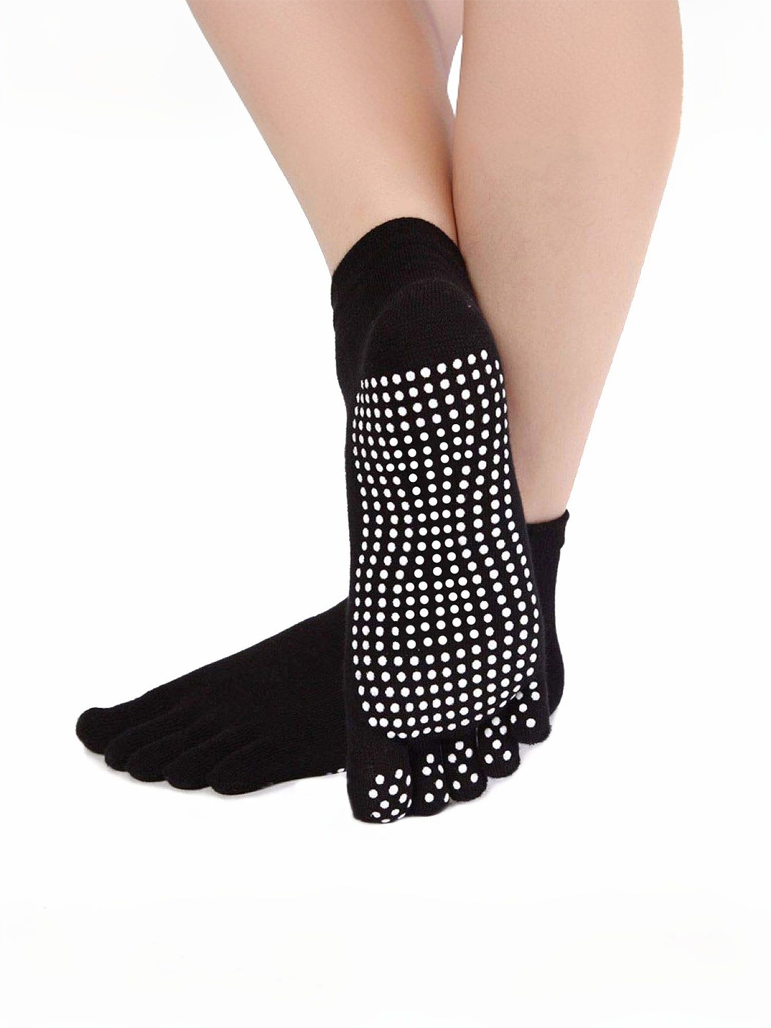 

STRAUSS Women Ankle-Length Yoga Socks, Black
