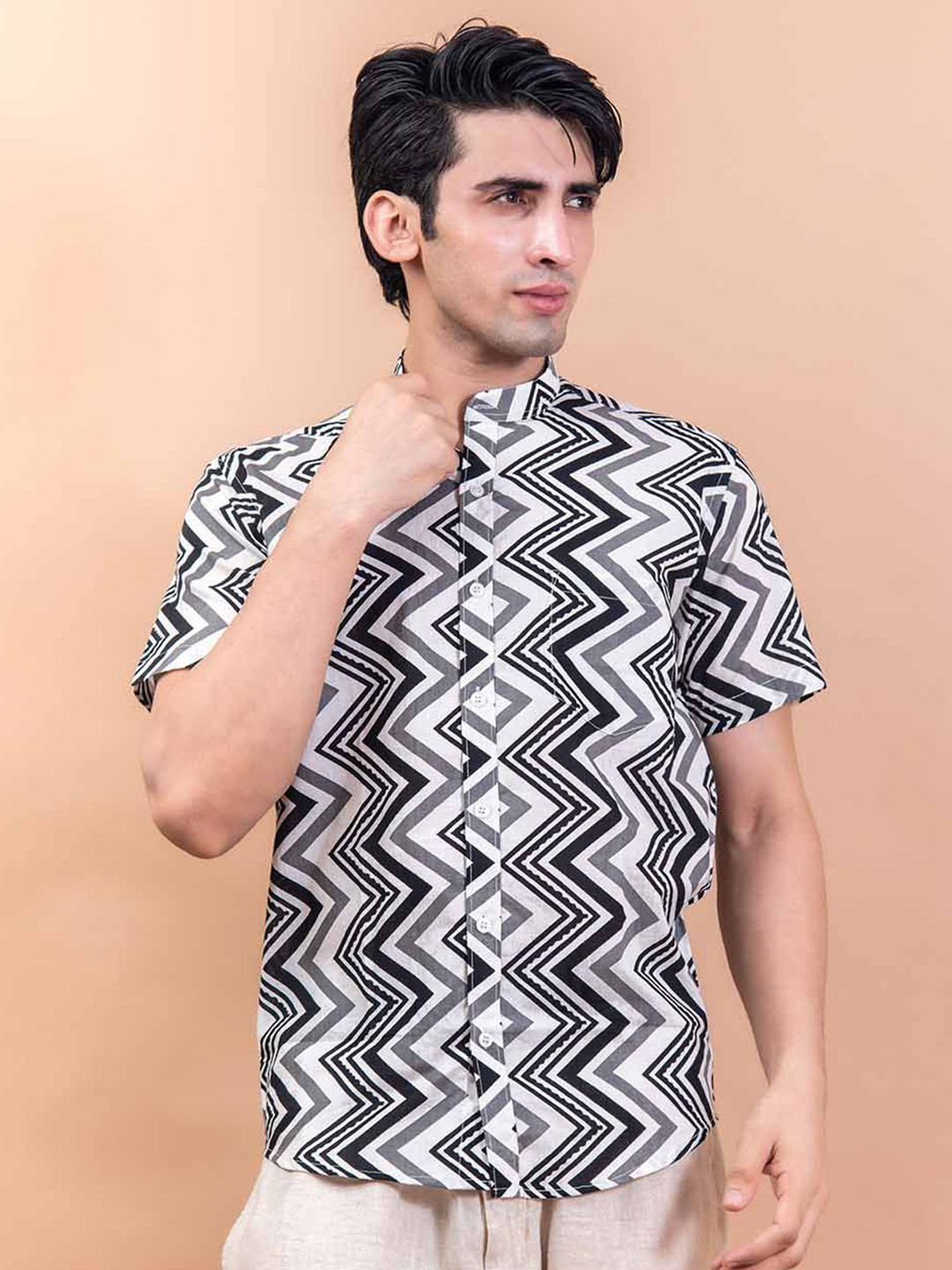 

Tistabene Men Standard Band Collar Chevron Printed Cotton Casual Shirt, Black