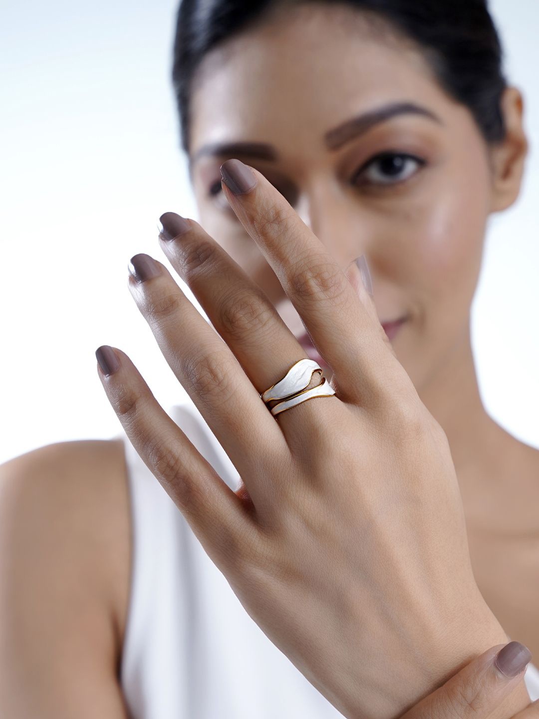 

SWASHAA Margot 18KT Gold-Plated Stainless Steel Adjustable Finger Ring