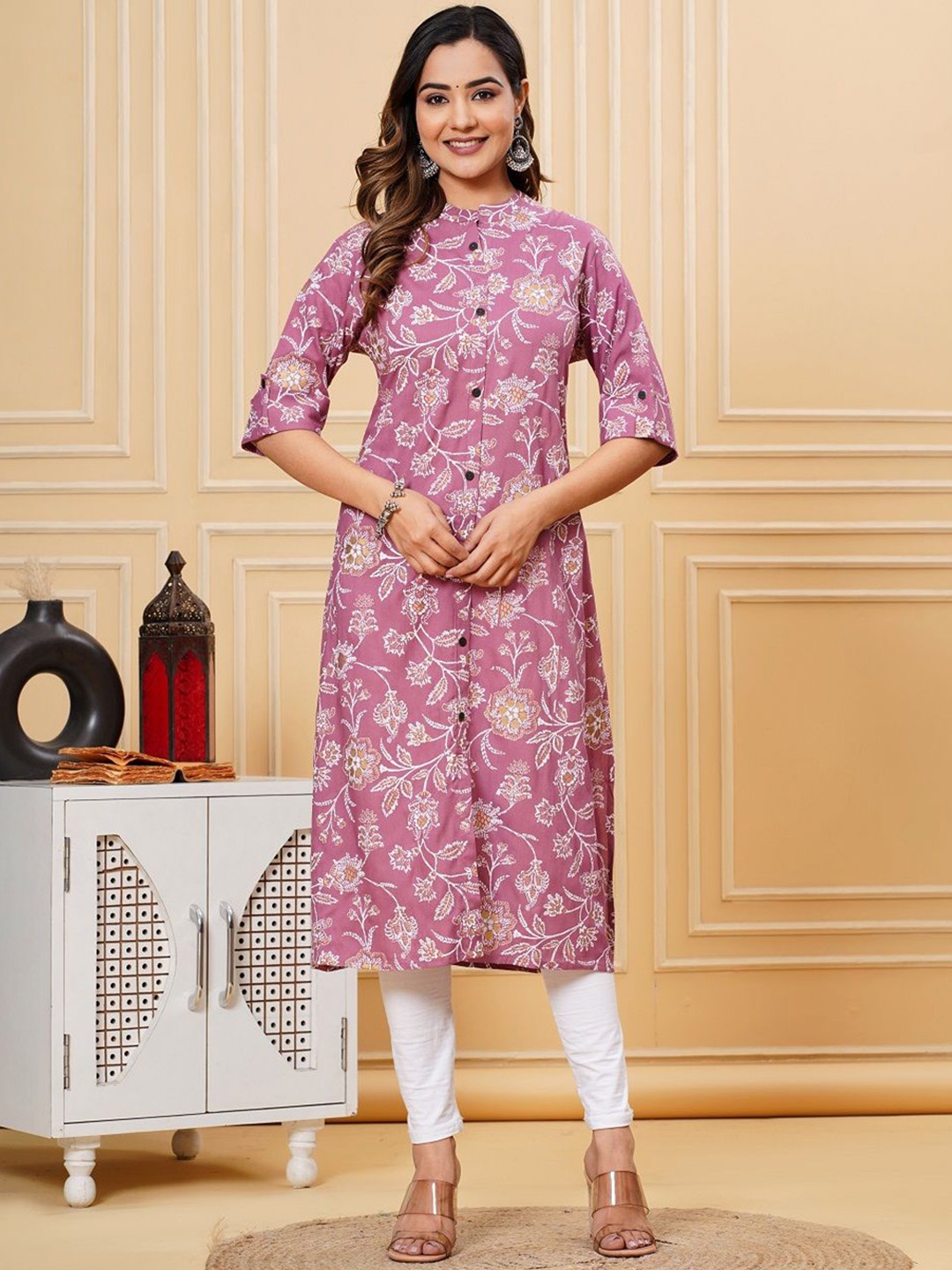

KANIKA CREATION Floral Printed Mandarin Collar A Line Kurta, Peach