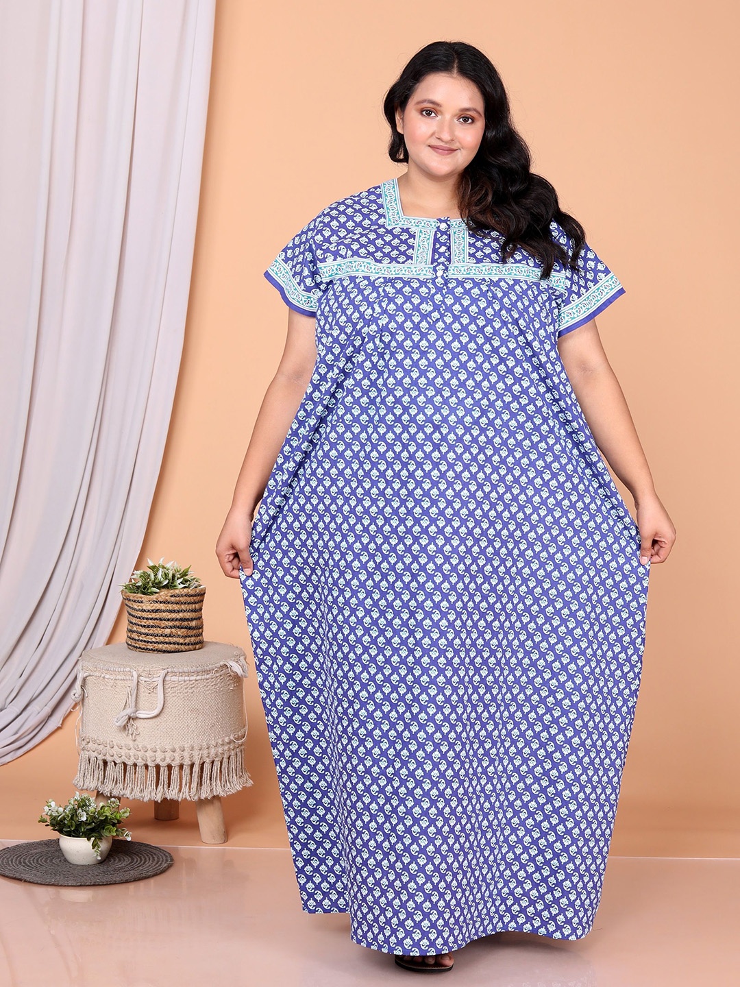 

JAIPZZ APPARELS Pure Cotton Floral Printed Maxi Nightdress, Blue