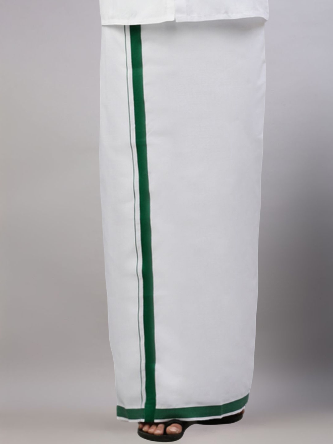 

RAMRAJ Men Solid Dhoti With Fancy Border, White