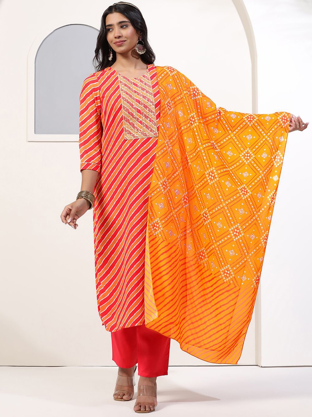 

BAESD Leheriya Printed Regular Georgette Sequinned Straight Kurta with Trousers & Dupatta, Pink