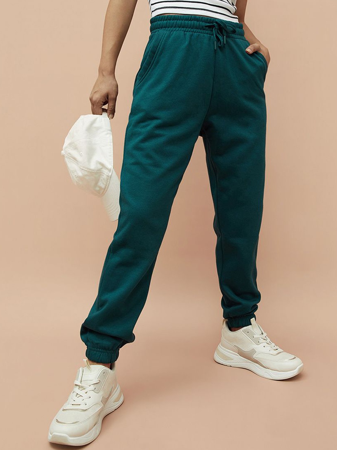 

Ginger by Lifestyle Women Joggers Trousers, Green