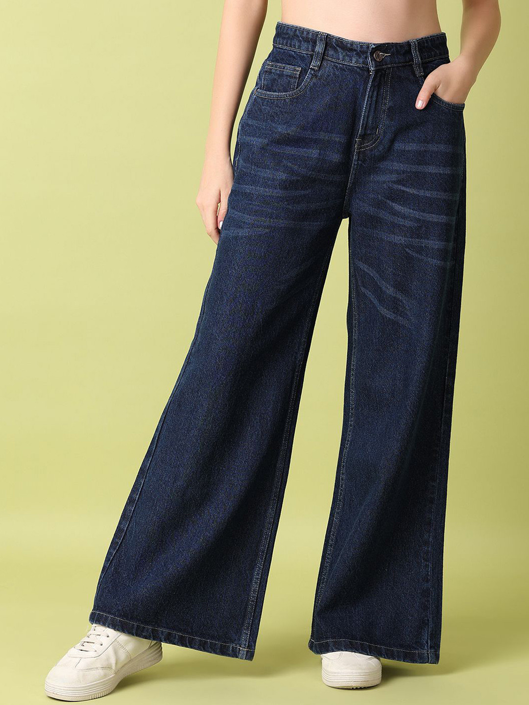 

UNLIMITED Women Low Distress Solid Cotton Denim Jeans, Blue