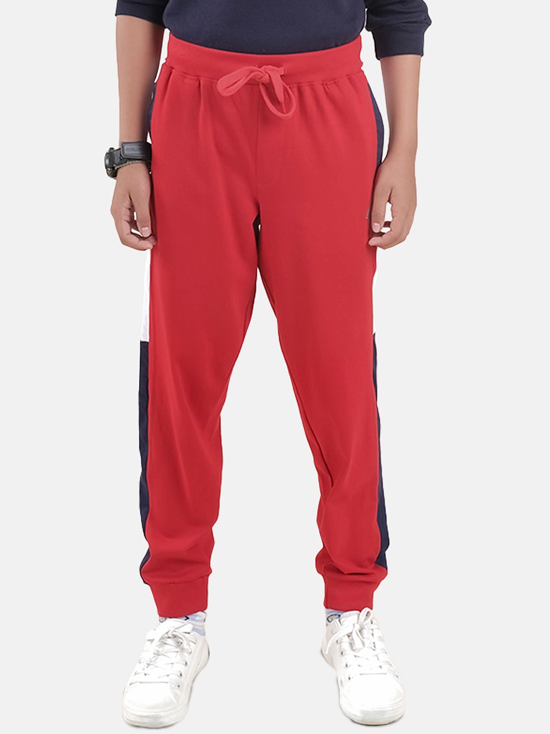 

KiddoPanti Boys Pure Cotton Mid Rise Joggers, Red