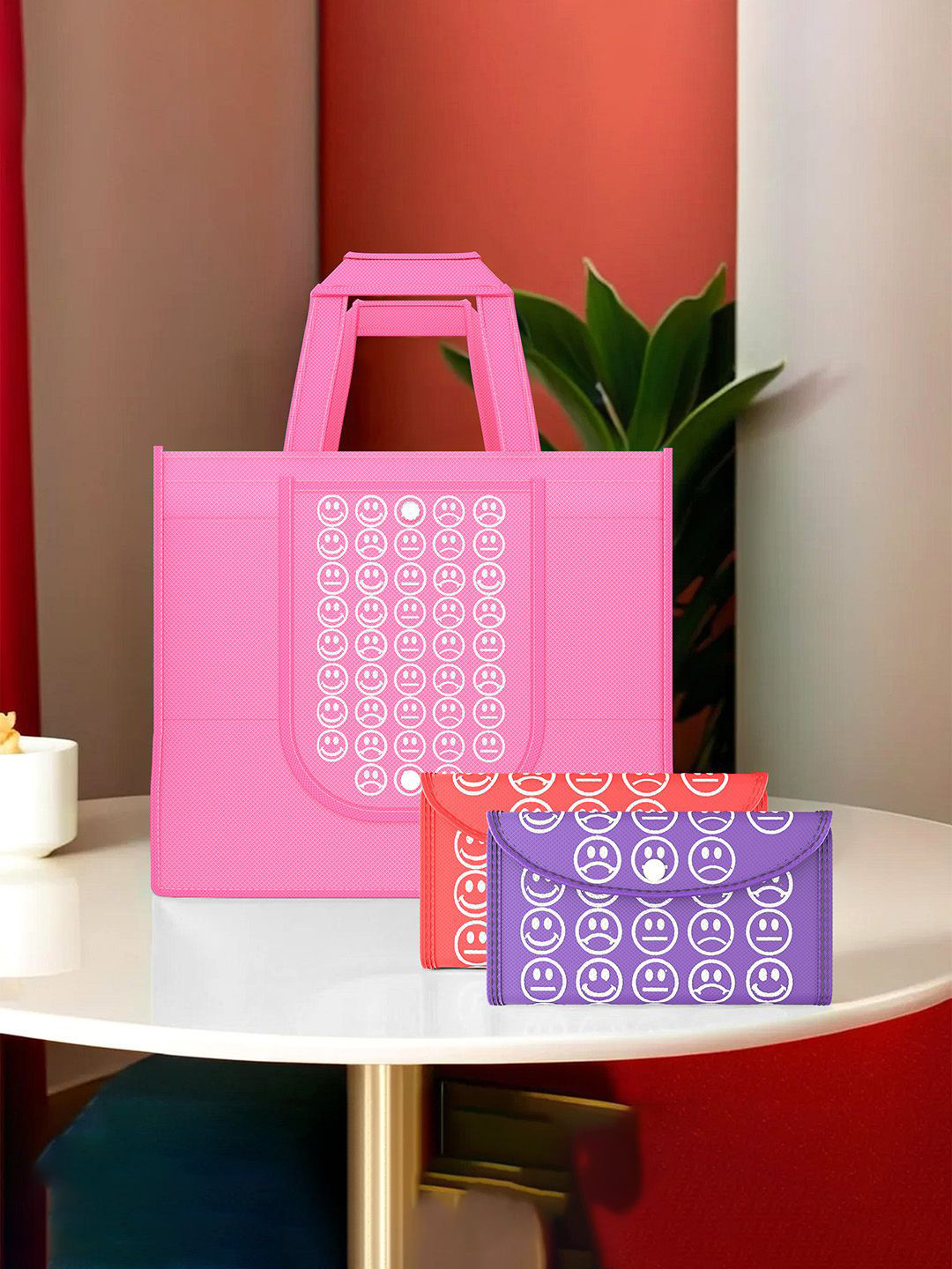 

Kuber Industries Set of 3 Smiley Printed Lightweight Foldable & Reusable Shopping Bags, Pink