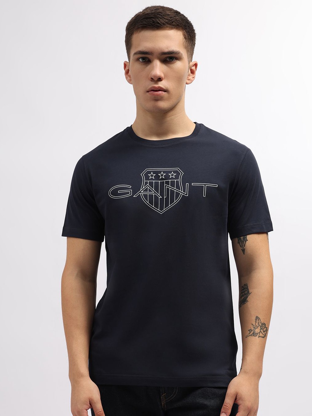

GANT Men Graphic Printed Round Neck Pure Cotton T-shirt, Navy blue