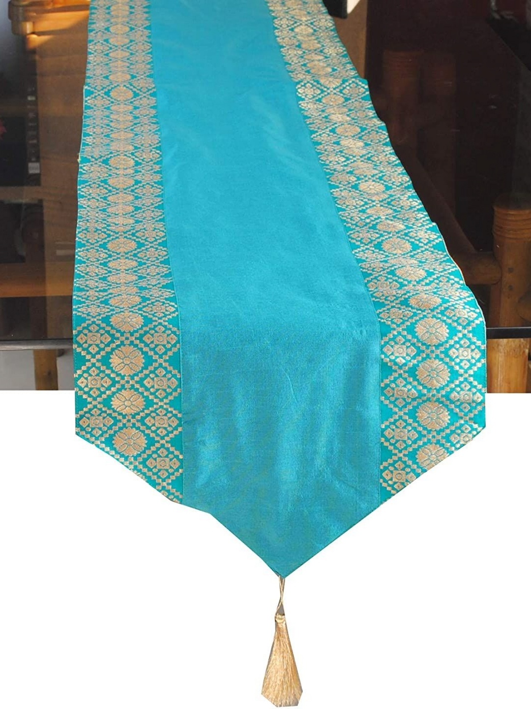 

Pink Parrot Blue & Gold Toned Ethnic Motifs Printed Table Runner
