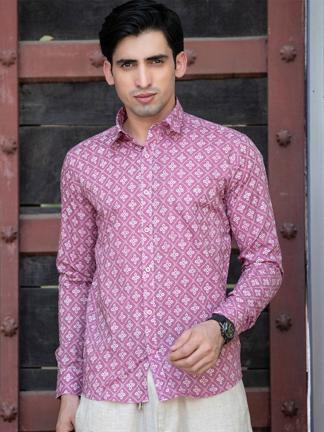 

Tistabene Men Standard Spread Collar Conversational Printed Cotton Casual Shirt, Pink