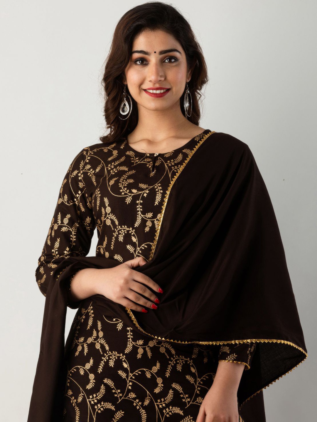 

JAYLEEN Floral Printed Keyhole Neck Regular Kurta With Sharara & Dupatta, Brown