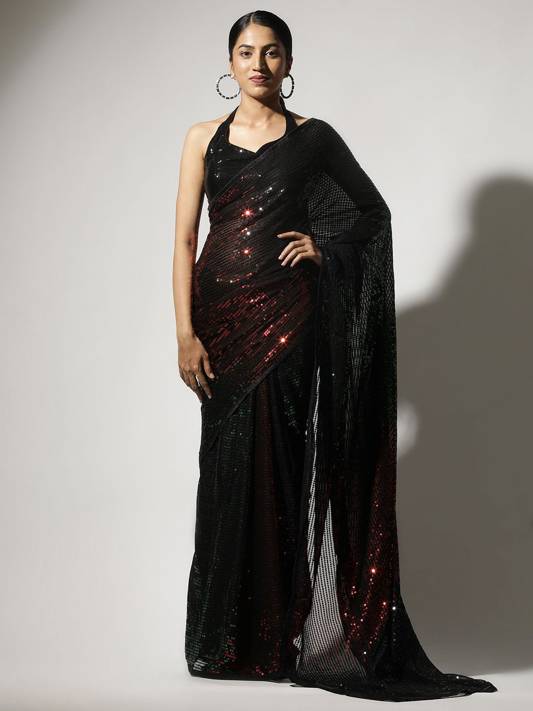 

Qahal Embellished Sequinned Pure Georgette Saree, Black