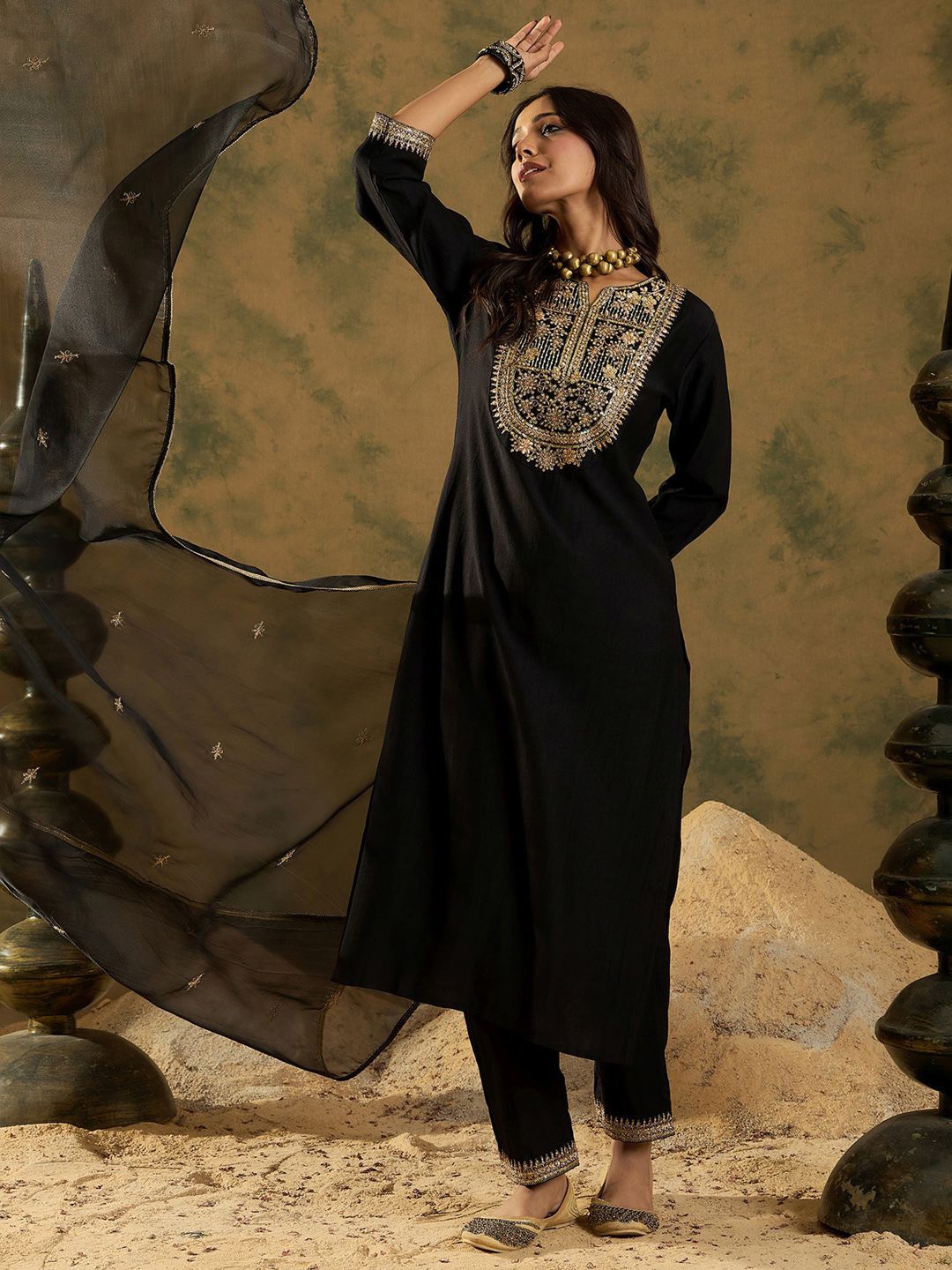

Indo Era Floral Embroidered Liva Kurta With Trousers & Dupatta, Black