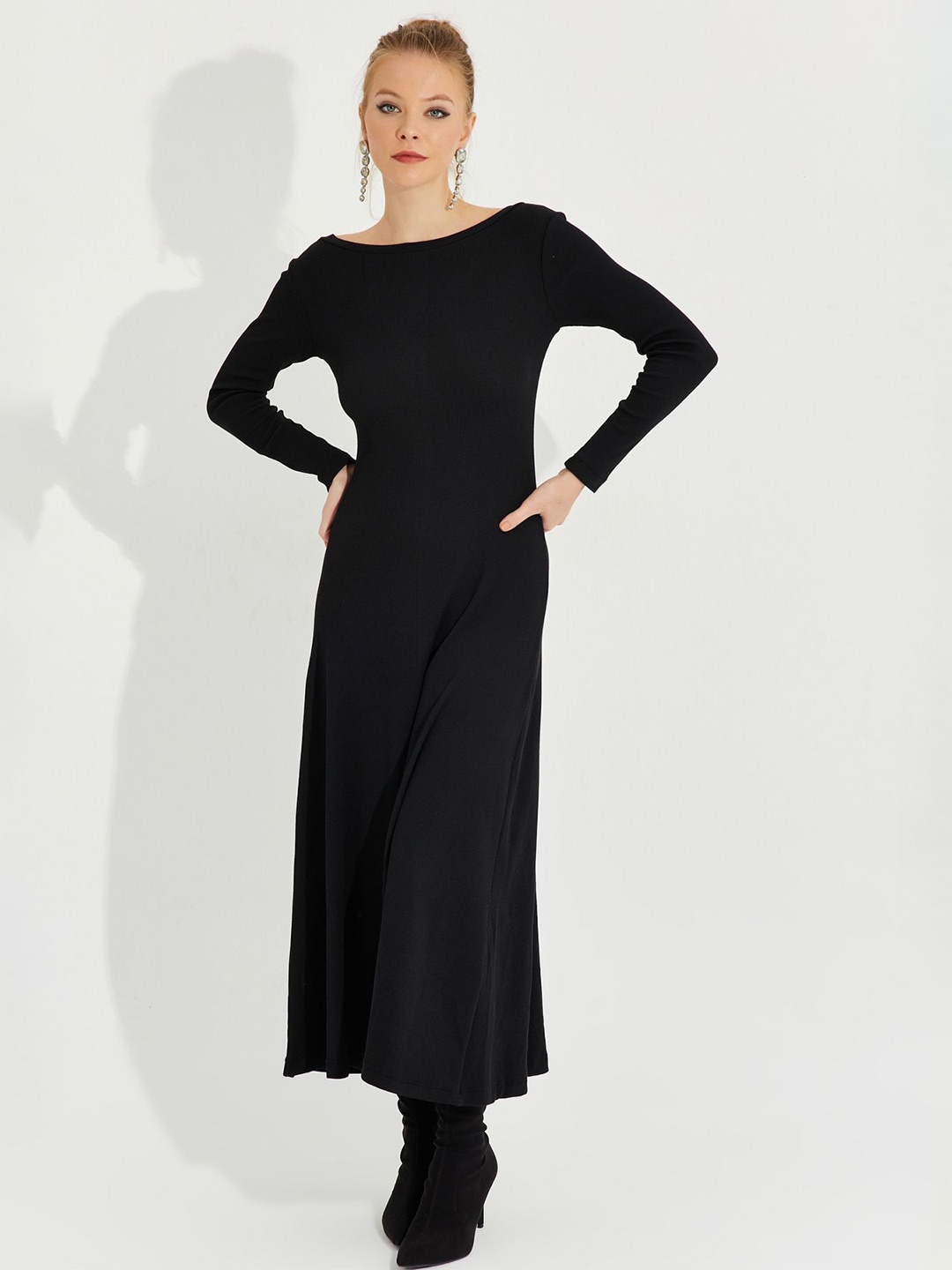 

Cool & Sexy Boat Neck Cut Out Maxi Dress, Black