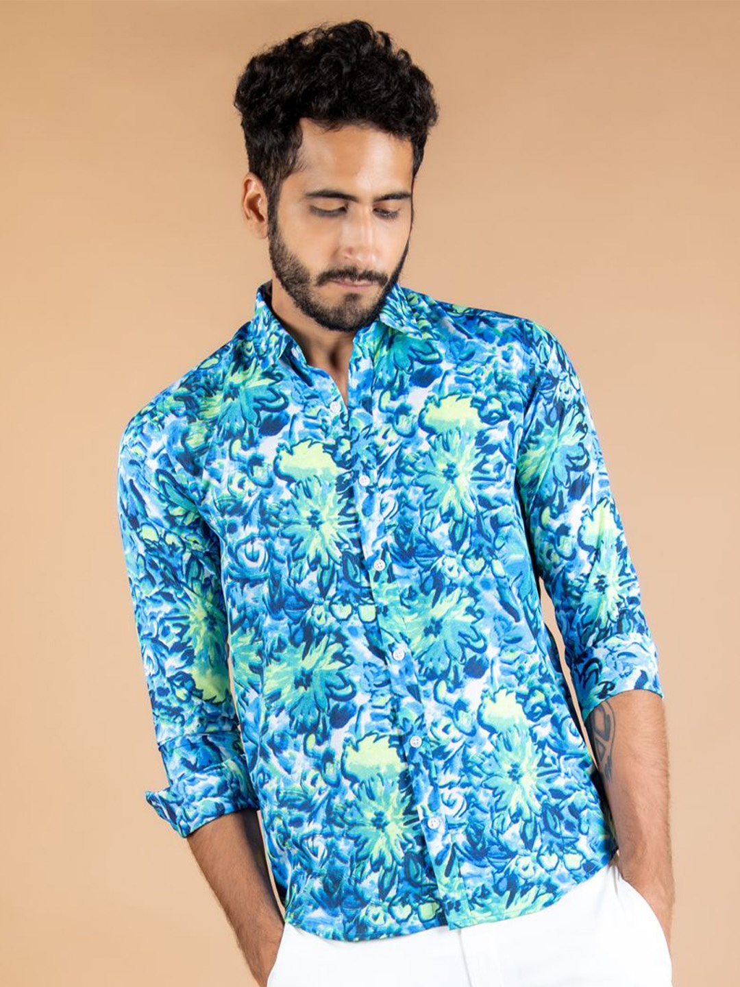 

Tistabene Men Standard Spread Collar Floral Printed Crepe Casual Shirt, Blue