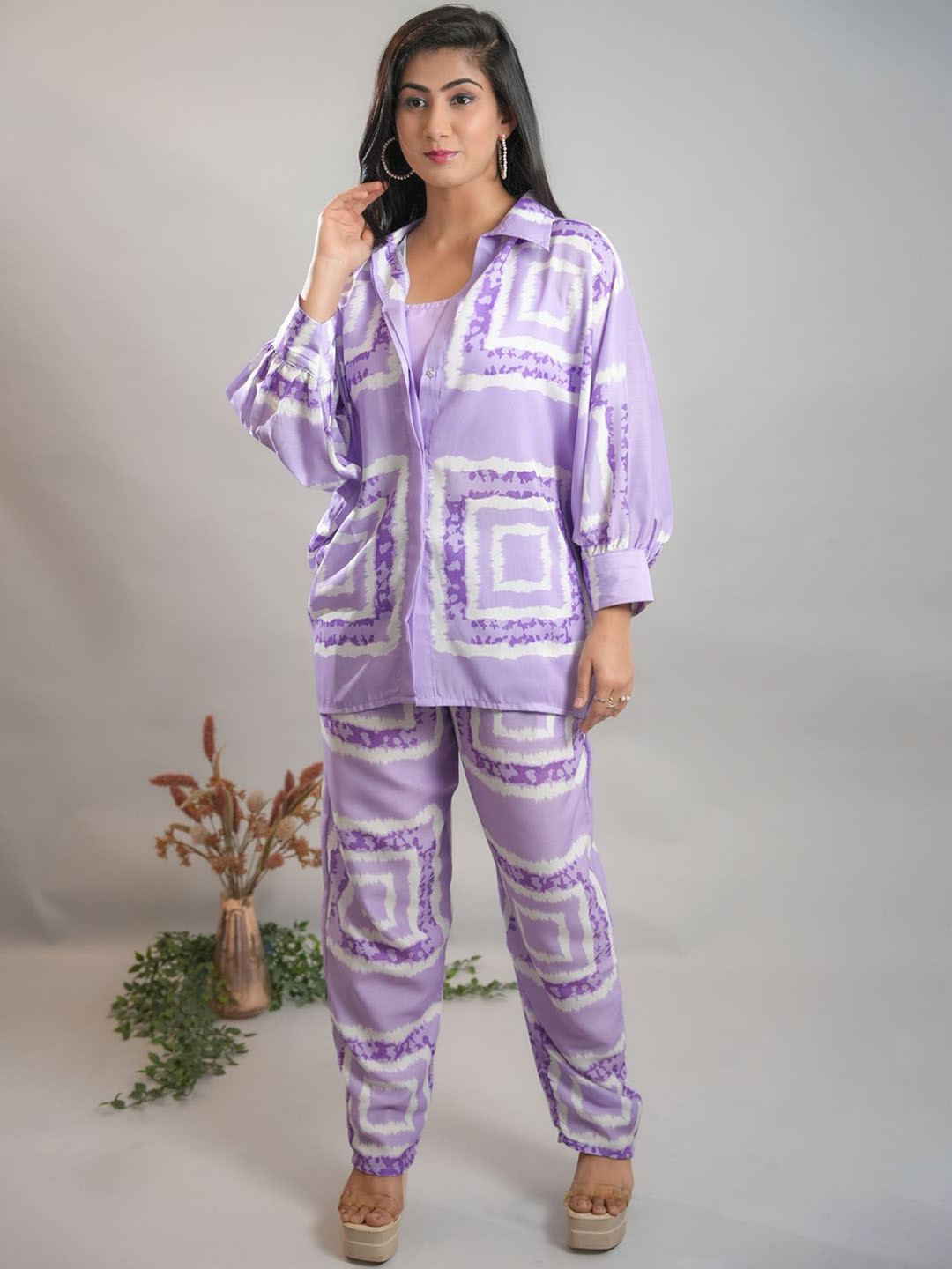 

GO BOUJEE Geometric Printed Crop Top With Jacket & Trousers, Lavender