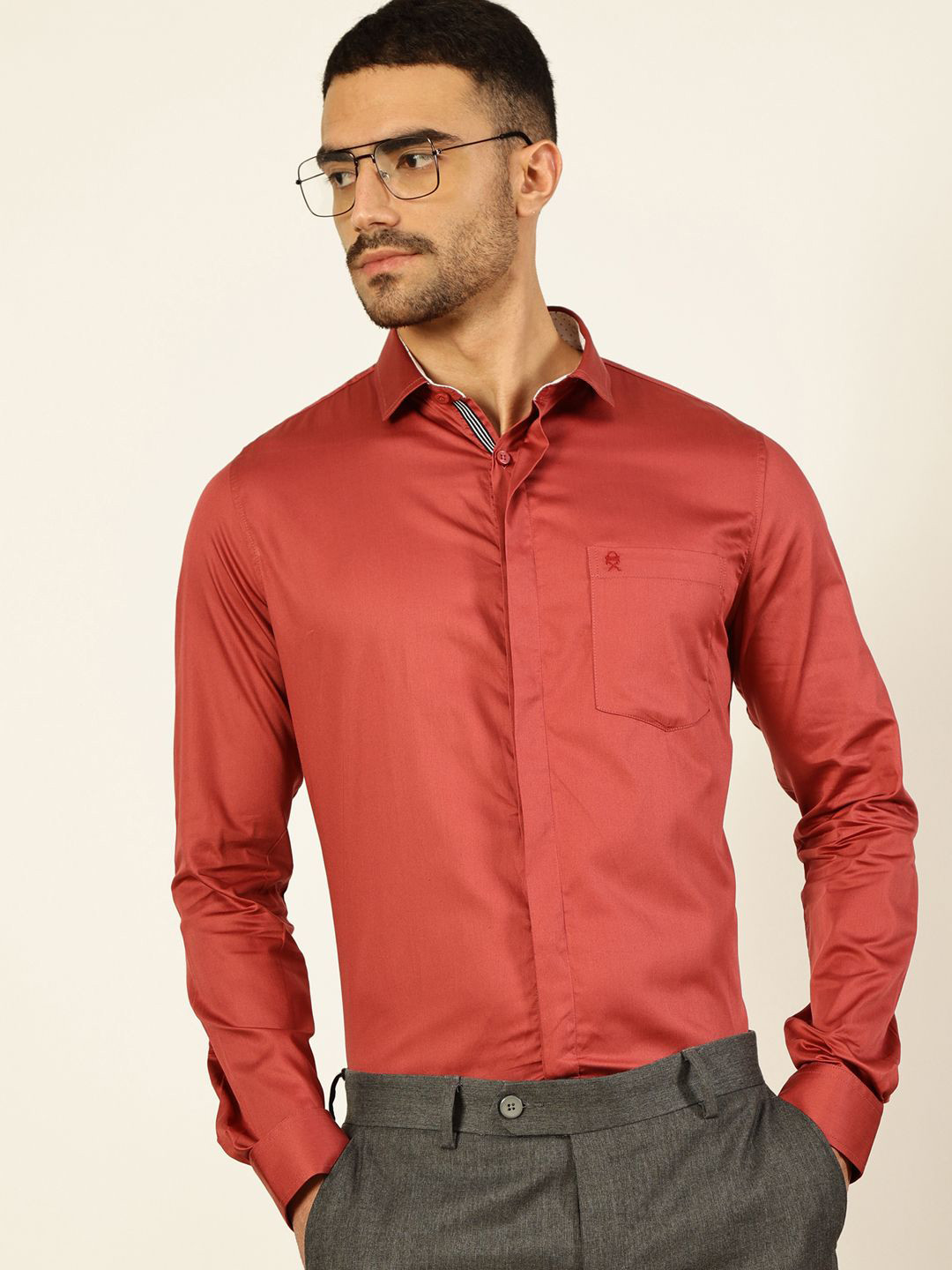 

Thomas Scott Men Premium Cutaway Collar Solid Cotton Formal Shirt, Peach