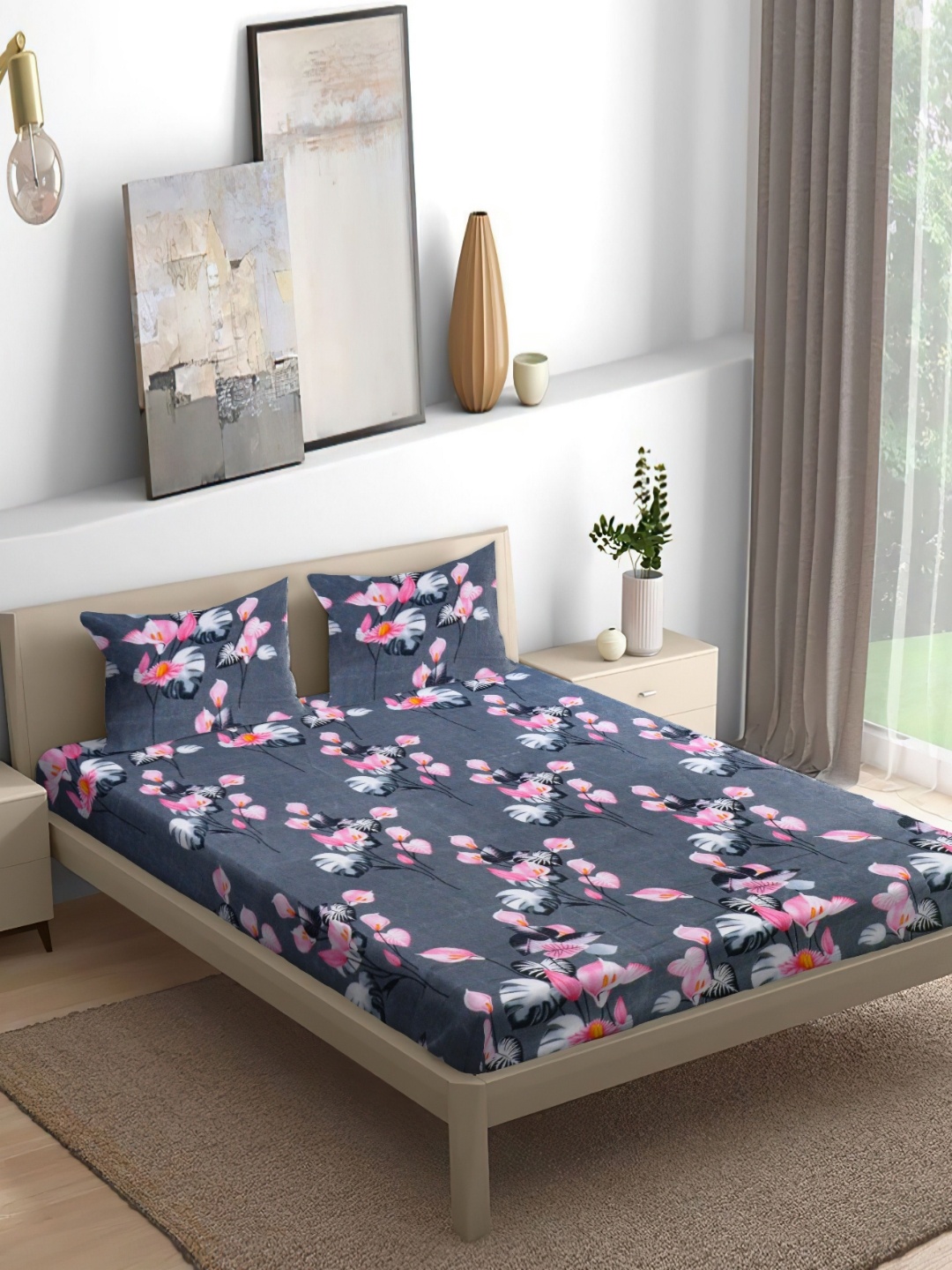 

SCENTRA Grey & Pink Floral 160 TC Queen Bedsheet with 2 Pillow Covers