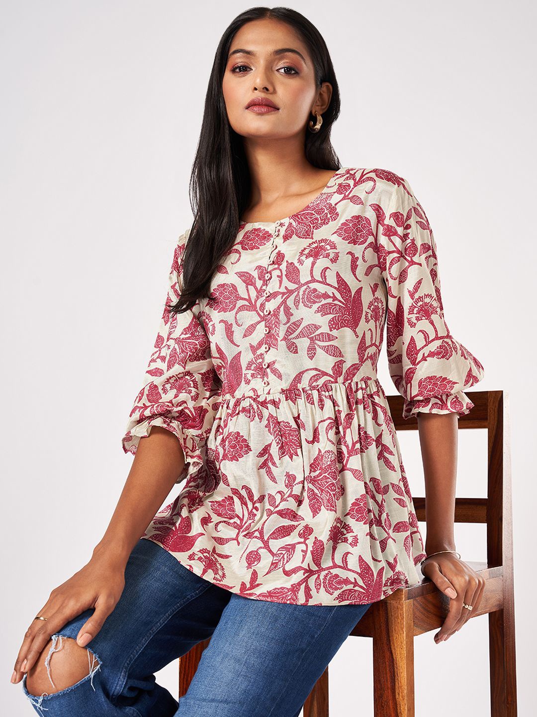 

Marigold Lane Floral Print Bell Sleeve Top, Cream