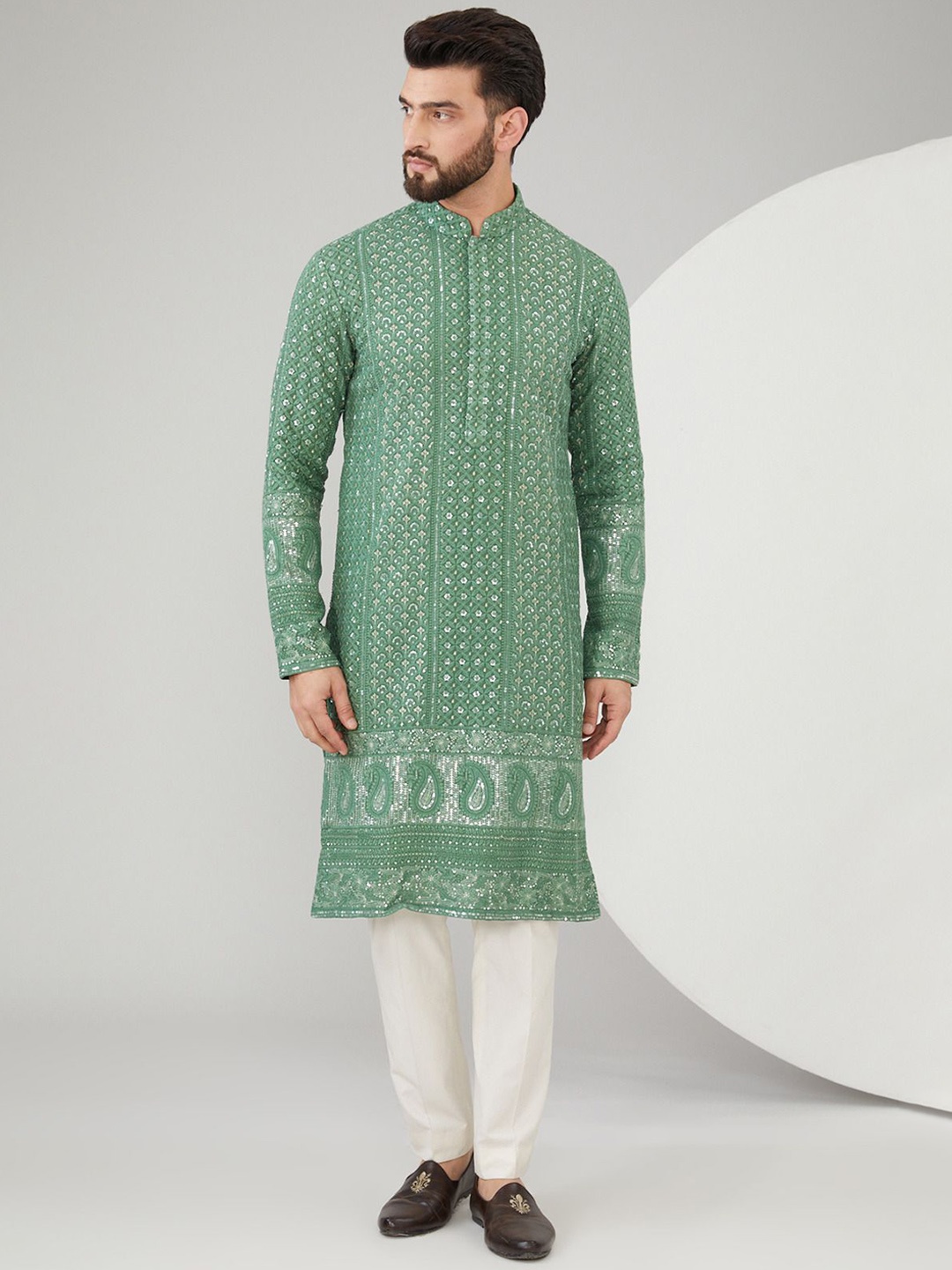 

KASBAH CLOTHING NISHCHAIY SAJDEH Floral Embroidered Sequinned Straight Kurta, Green