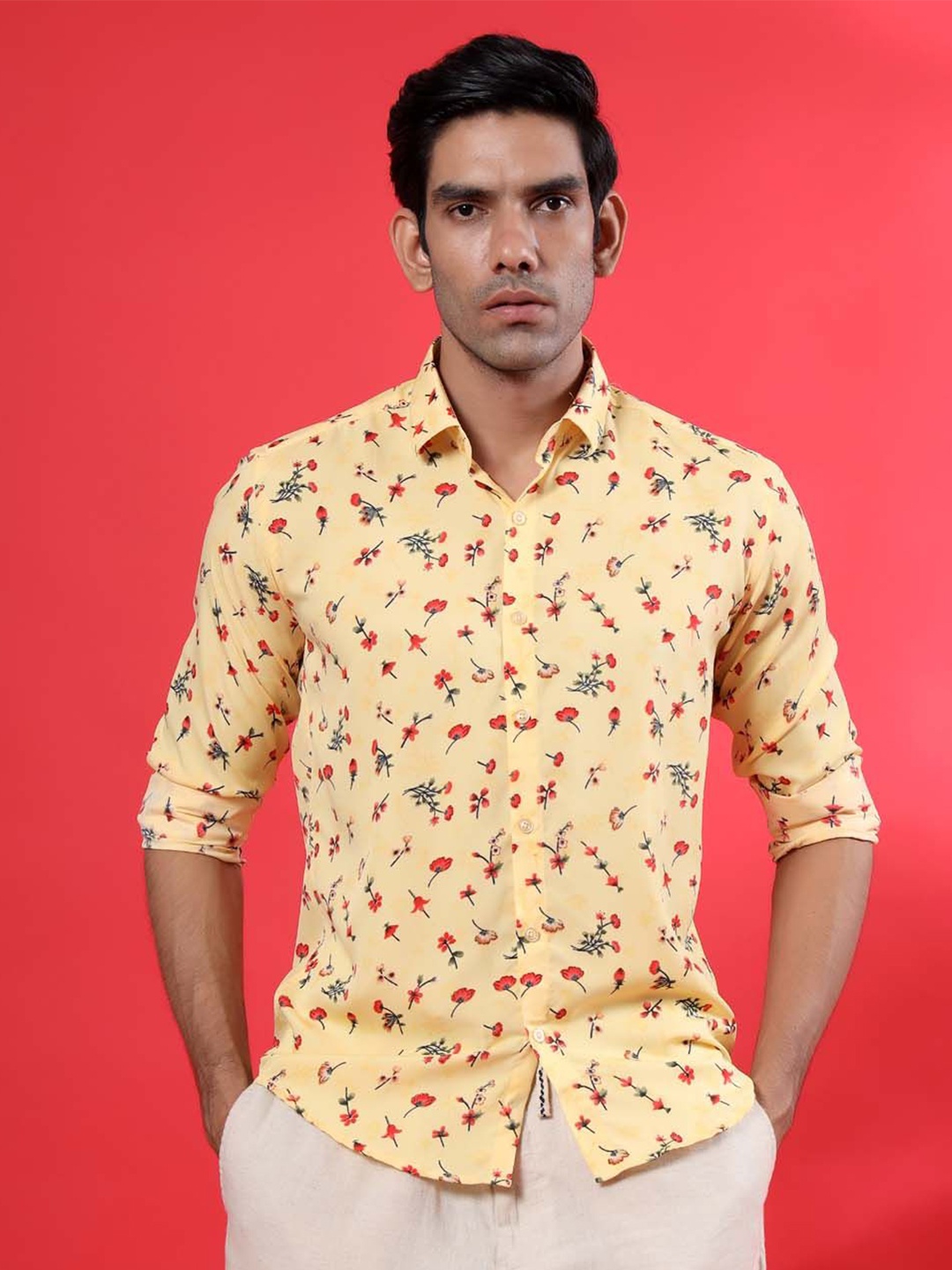 

Tistabene Men Standard Spread Collar Floral Printed Crepe Casual Shirt, Yellow