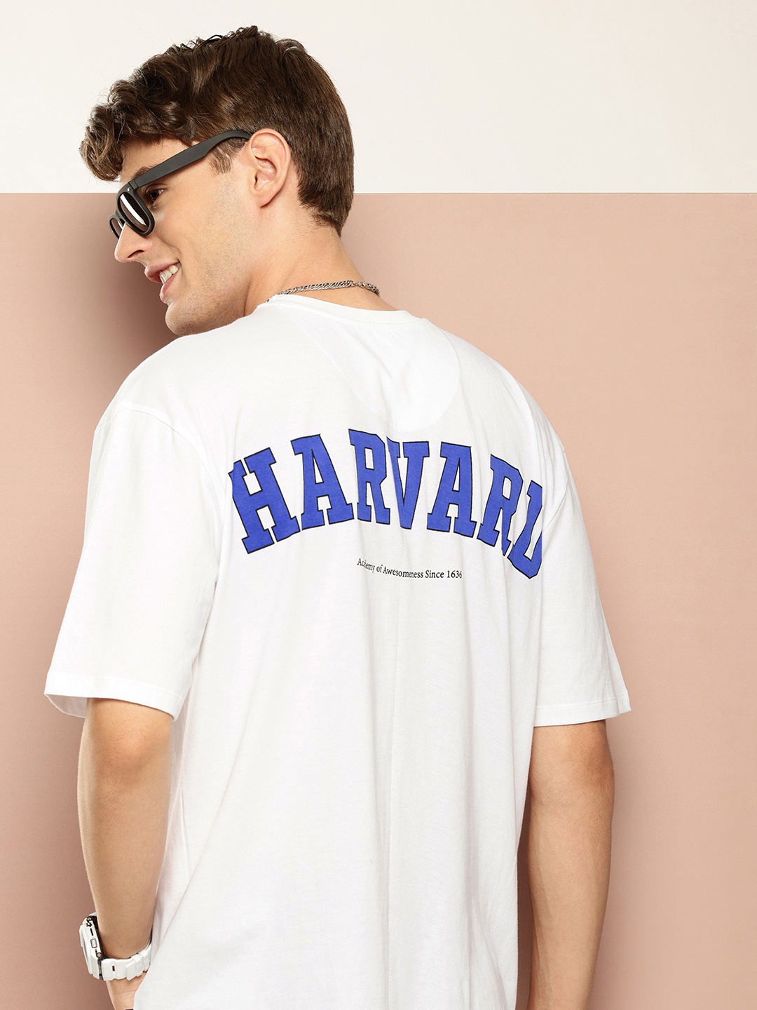 

Harvard Pure Cotton Brand Logo Printed Drop-Shoulder Sleeves T-shirt, White