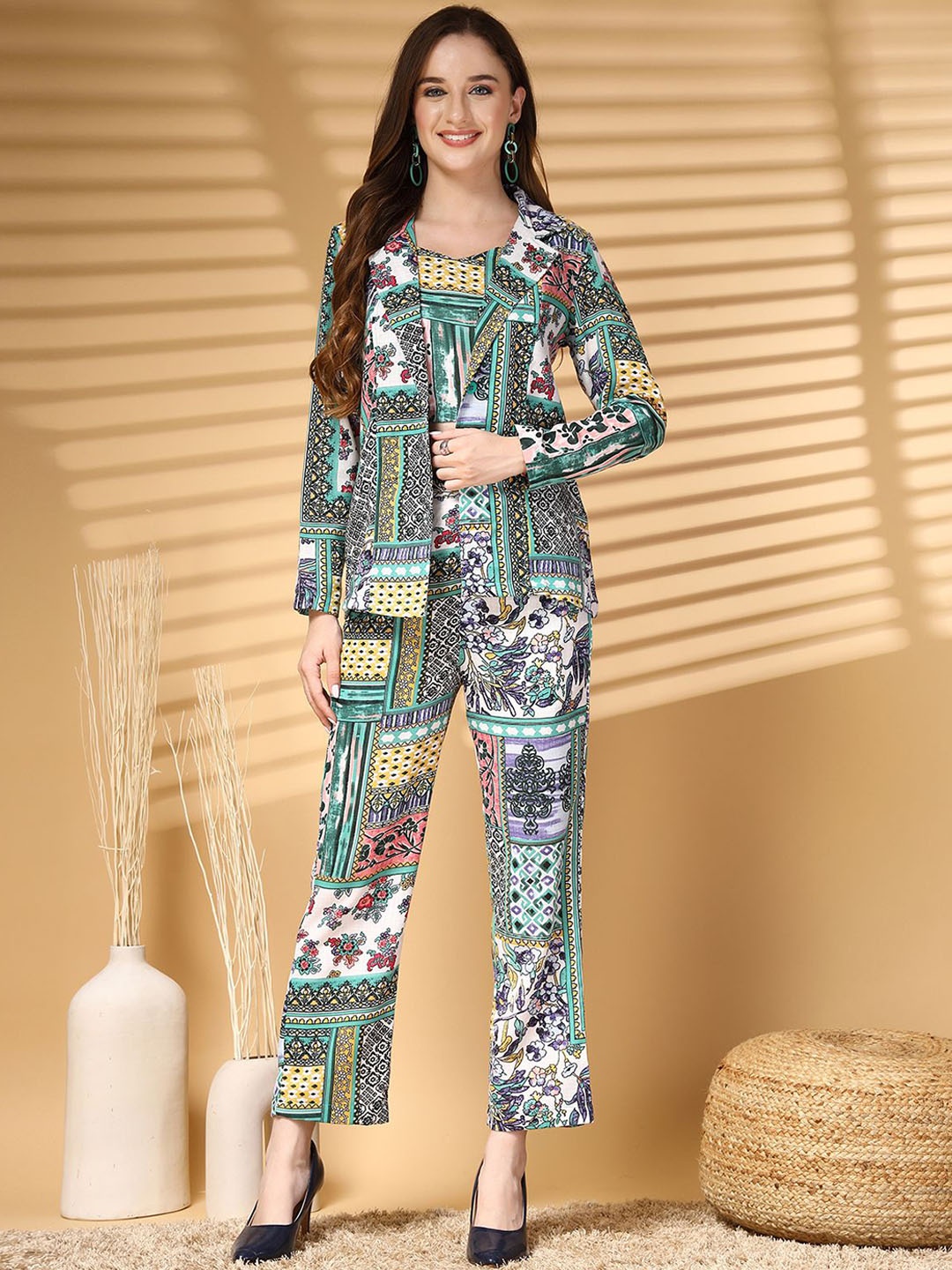 

plusS Green Floral Printed Pure Cotton Top With Trouser & Blazer