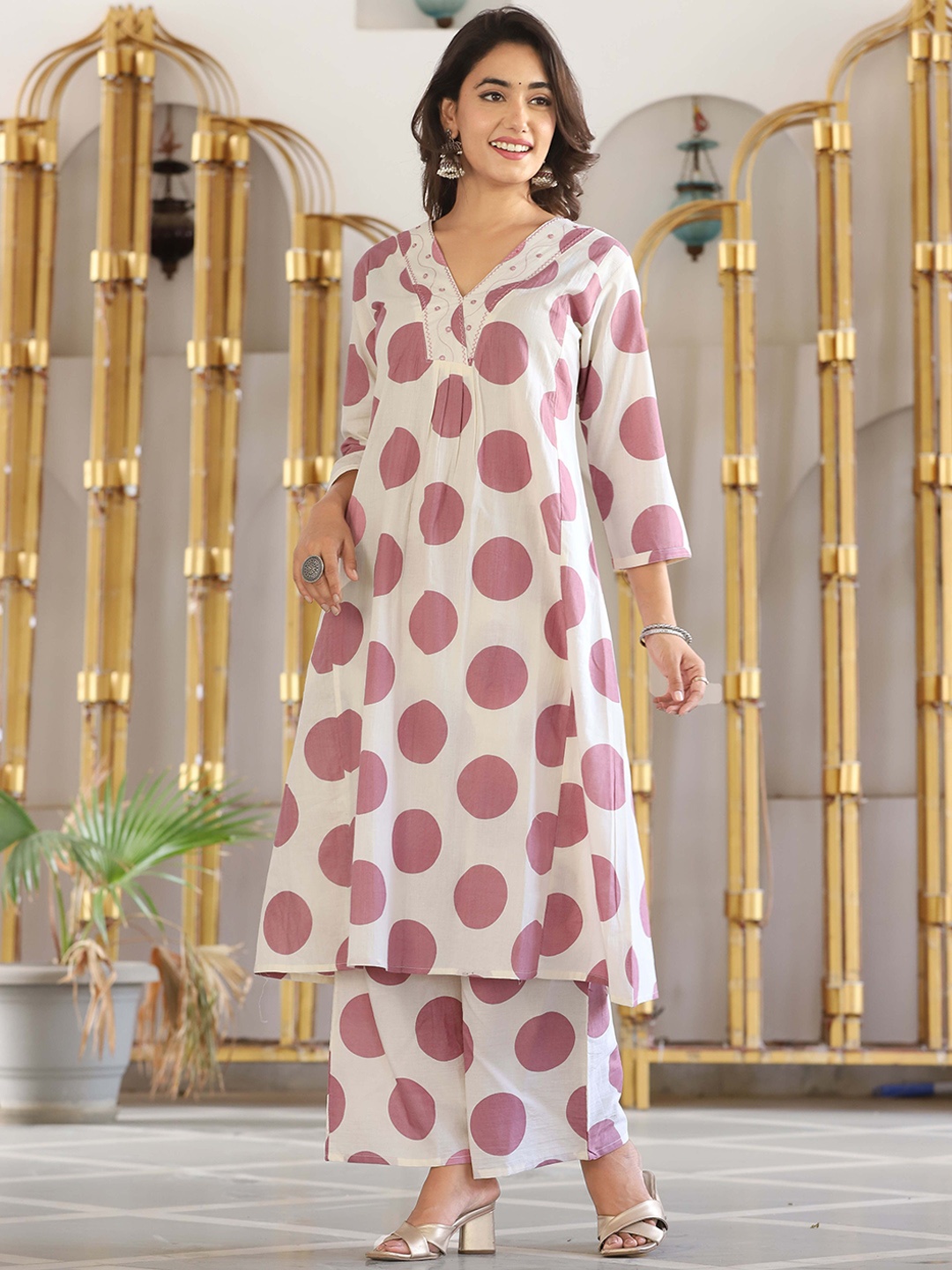 

QBO FASHION Polka Dots Printed V Neck A Line Kurta with Trousers, Purple