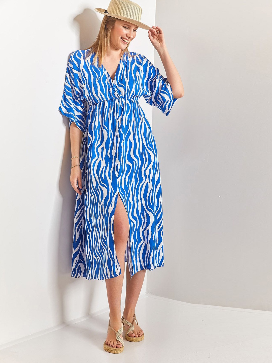 

BIANCO LUCCI Printed Cotton Empire Midi Dress, Blue