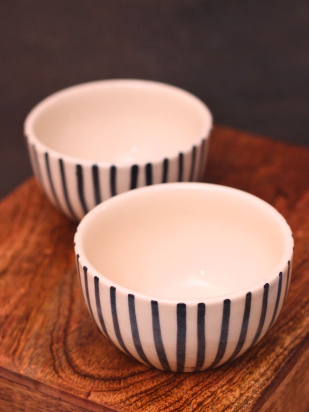 

WEAVING HOMES White & Black 2 Pieces Printed Ceramic Soup Bowls
