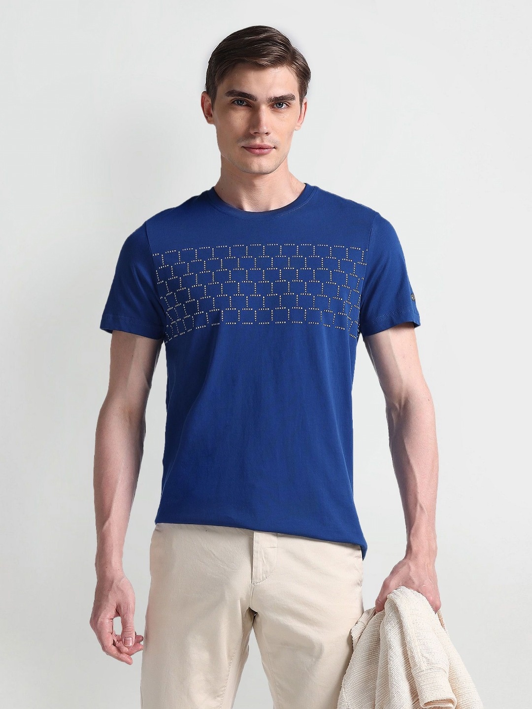 

Arrow Sport Men Typography Printed Round Neck Cotton T-Shirt, Blue