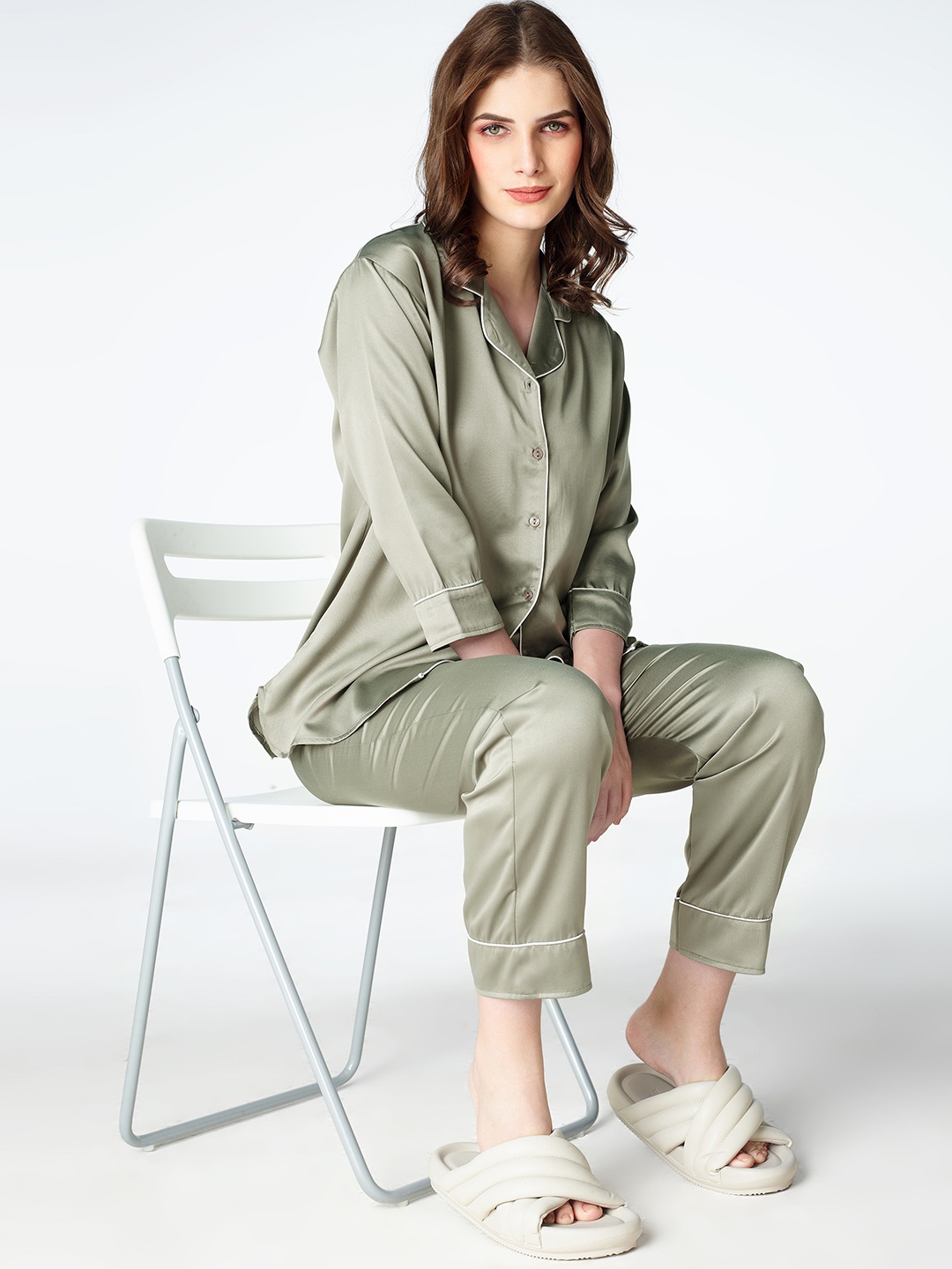 

Zeyo Women Lapel Collar Satin Night Suit, Olive