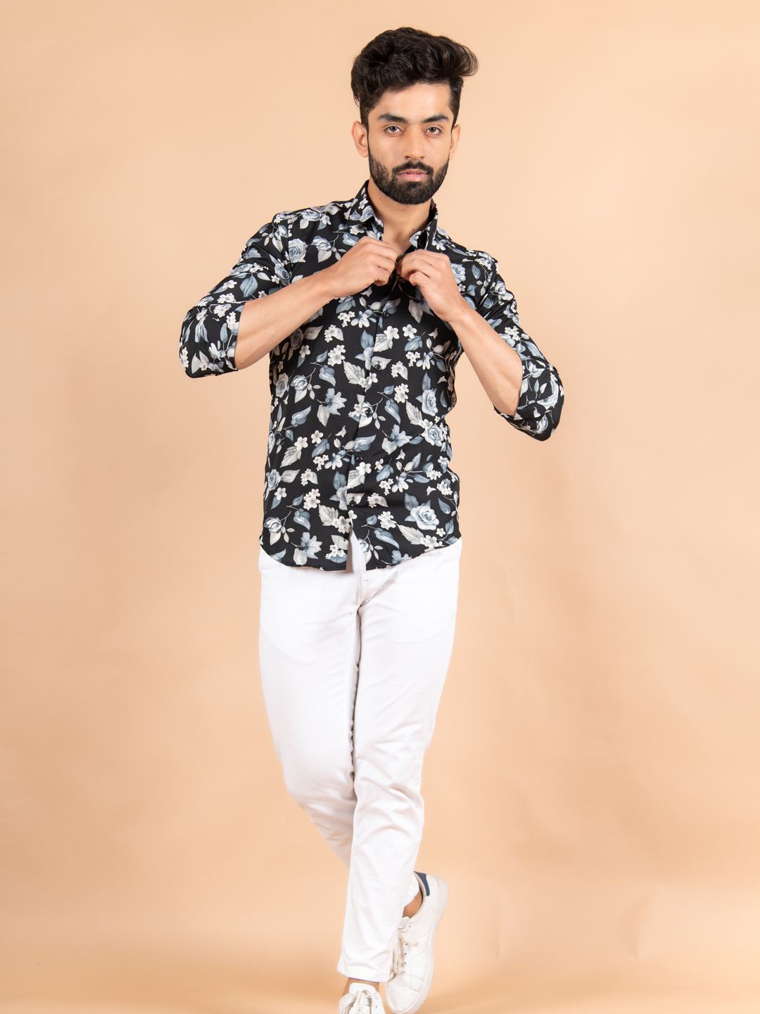 

Tistabene Men Standard Spread Collar Floral Printed Crepe Casual Shirt, Black