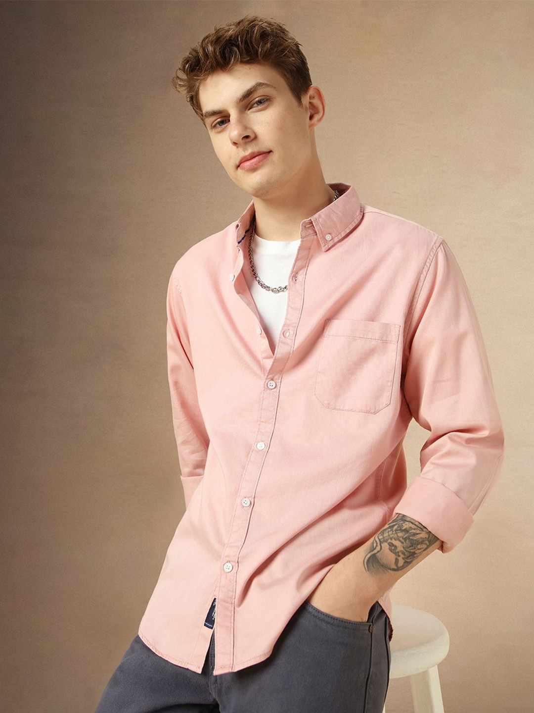 

Dennis Lingo Men Button-Down Collar Solid Cotton Relaxed Fit Casual Shirt, Pink