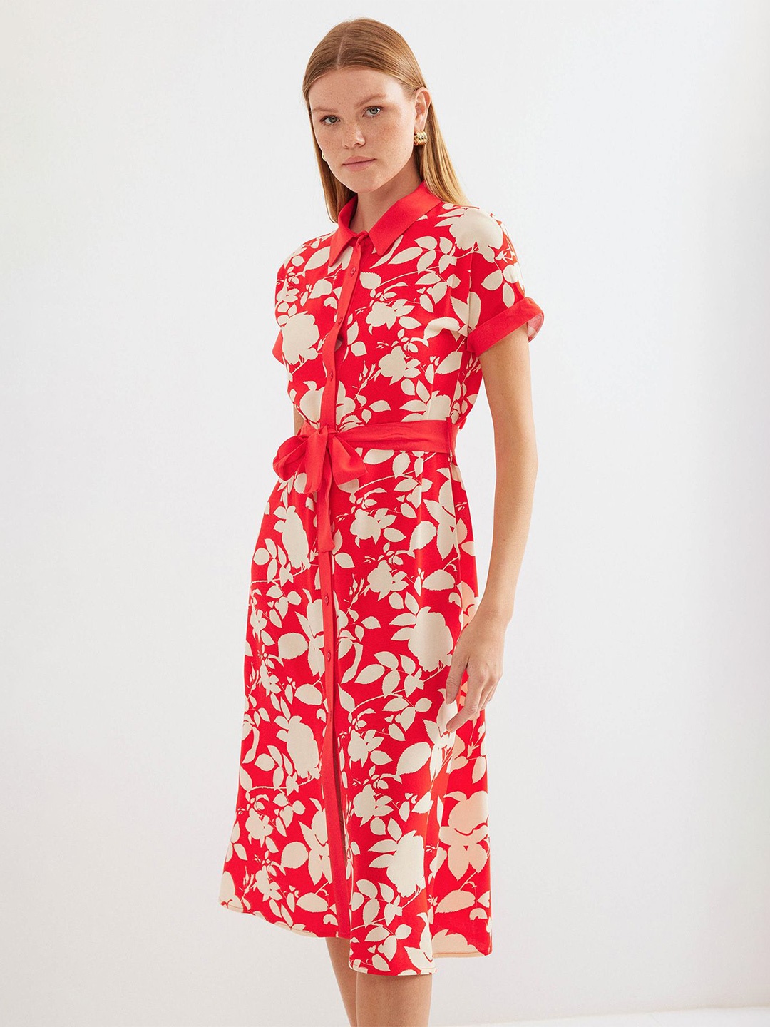 

BIGDART Floral Printed Shirt Dress, Red