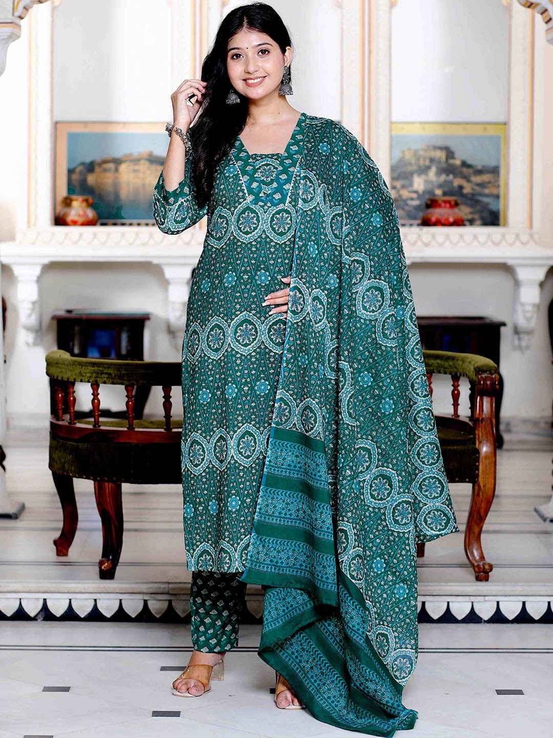 

MIRAVAN Floral Printed Square Neck Pure Cotton Kurta With Trousers & Dupatta, Green