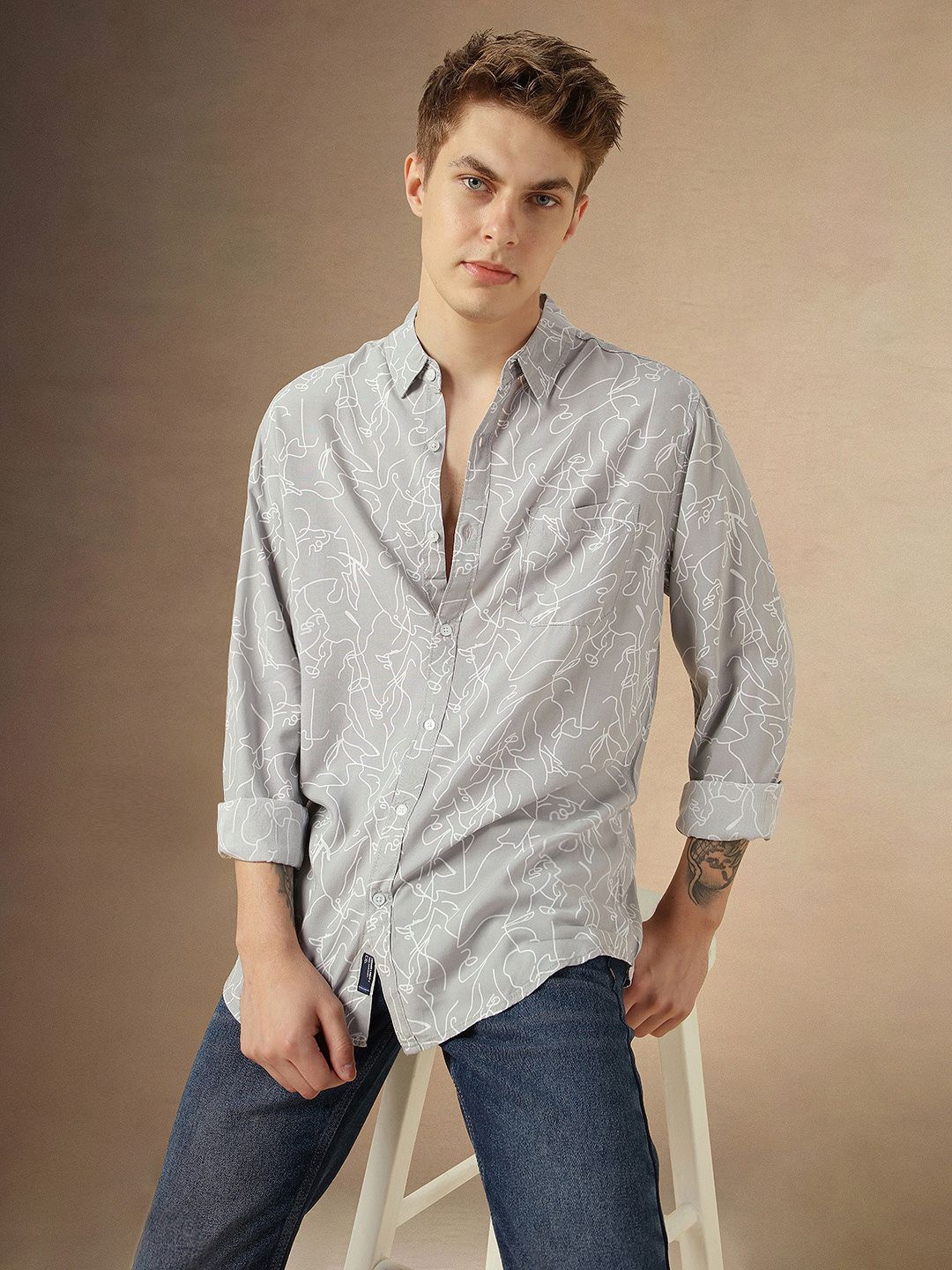 

Dennis Lingo Men Spread Collar Abstract Printed Cotton Relaxed Fit Casual Shirt, Grey