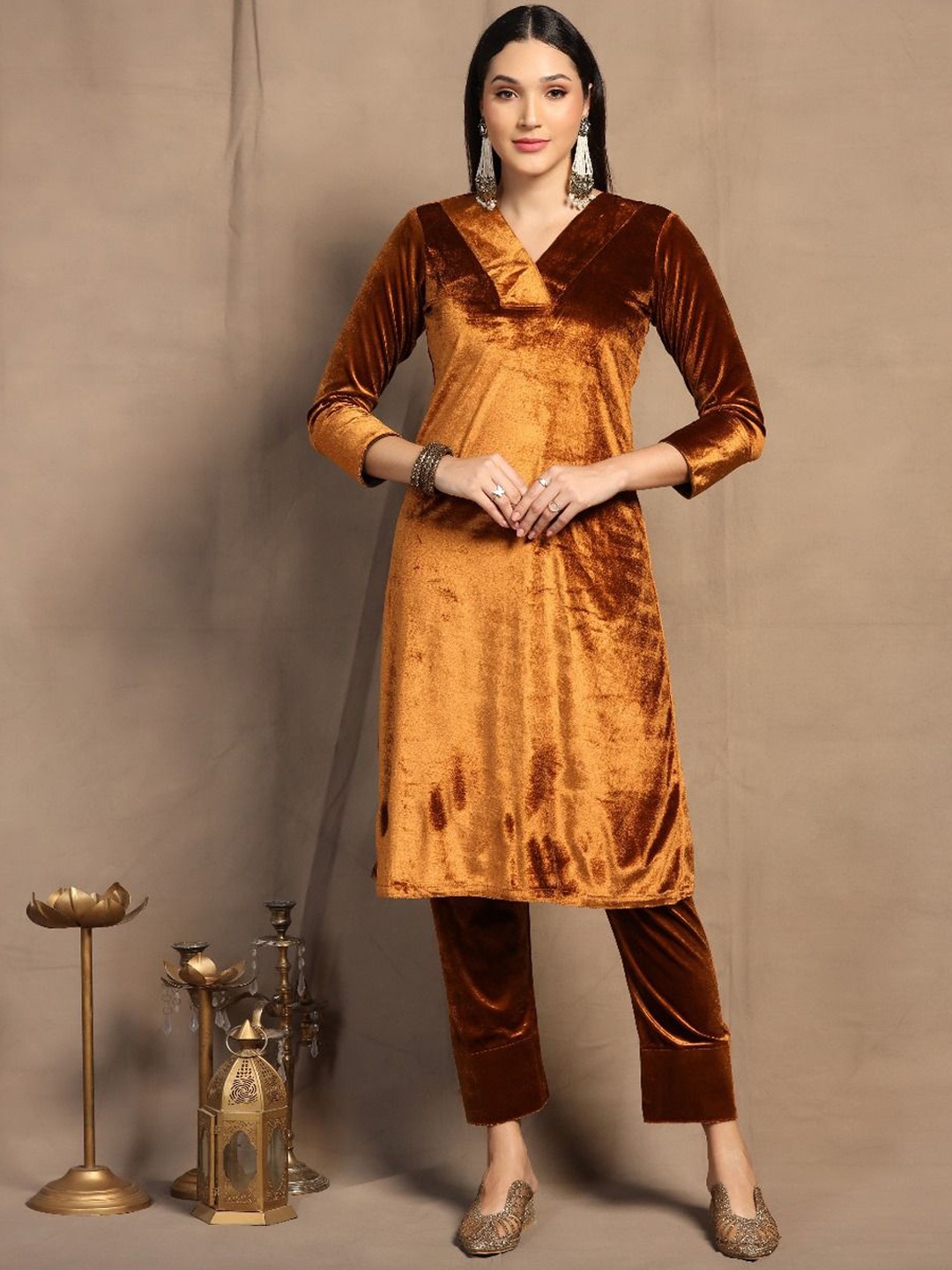 

SHADES OF FAASHION V-Neck Regular Velvet Kurta With Trousers, Brown