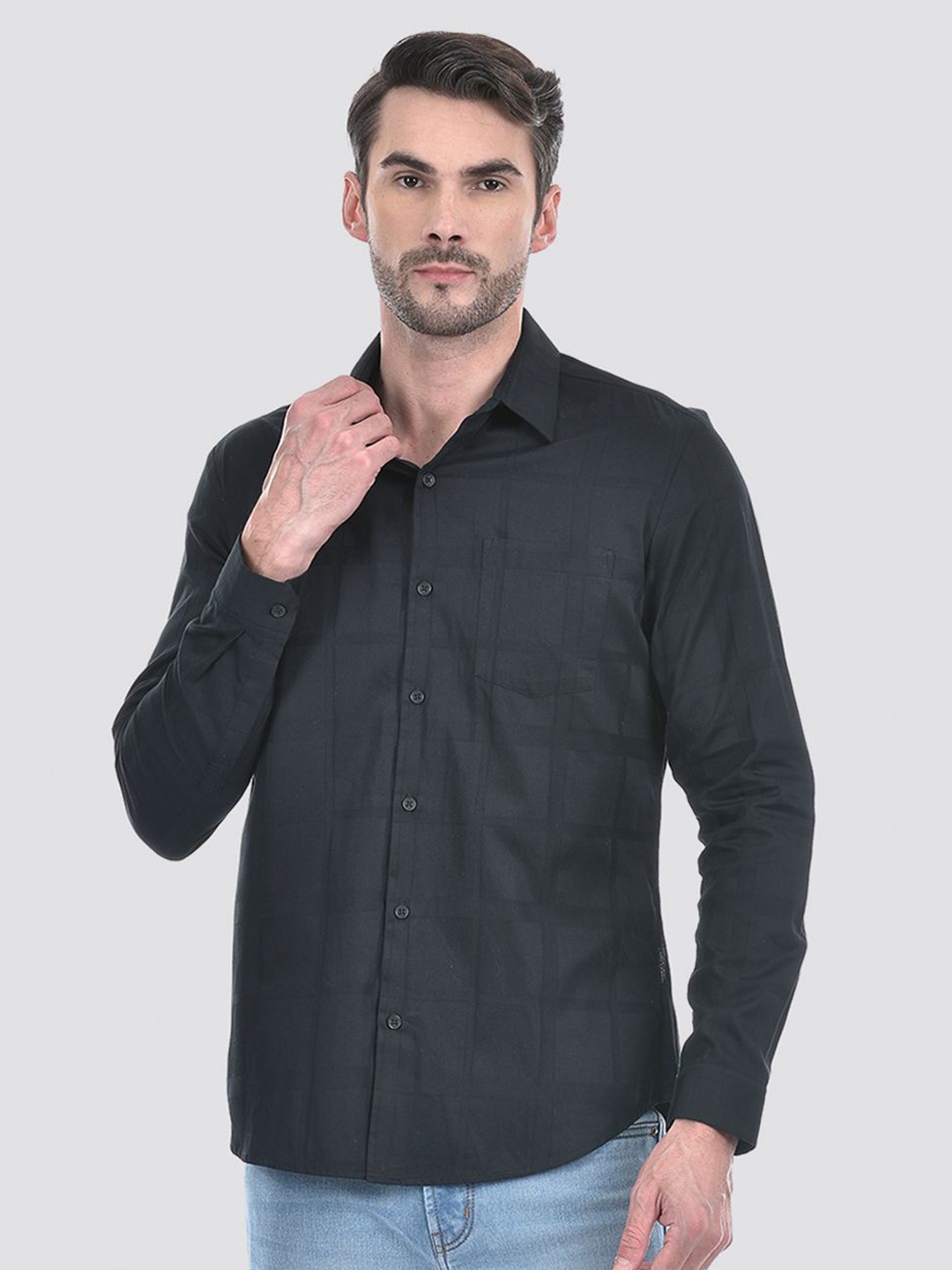 

Numero Uno Men Spread Collar Solid Cotton Linen Casual Shirt, Black