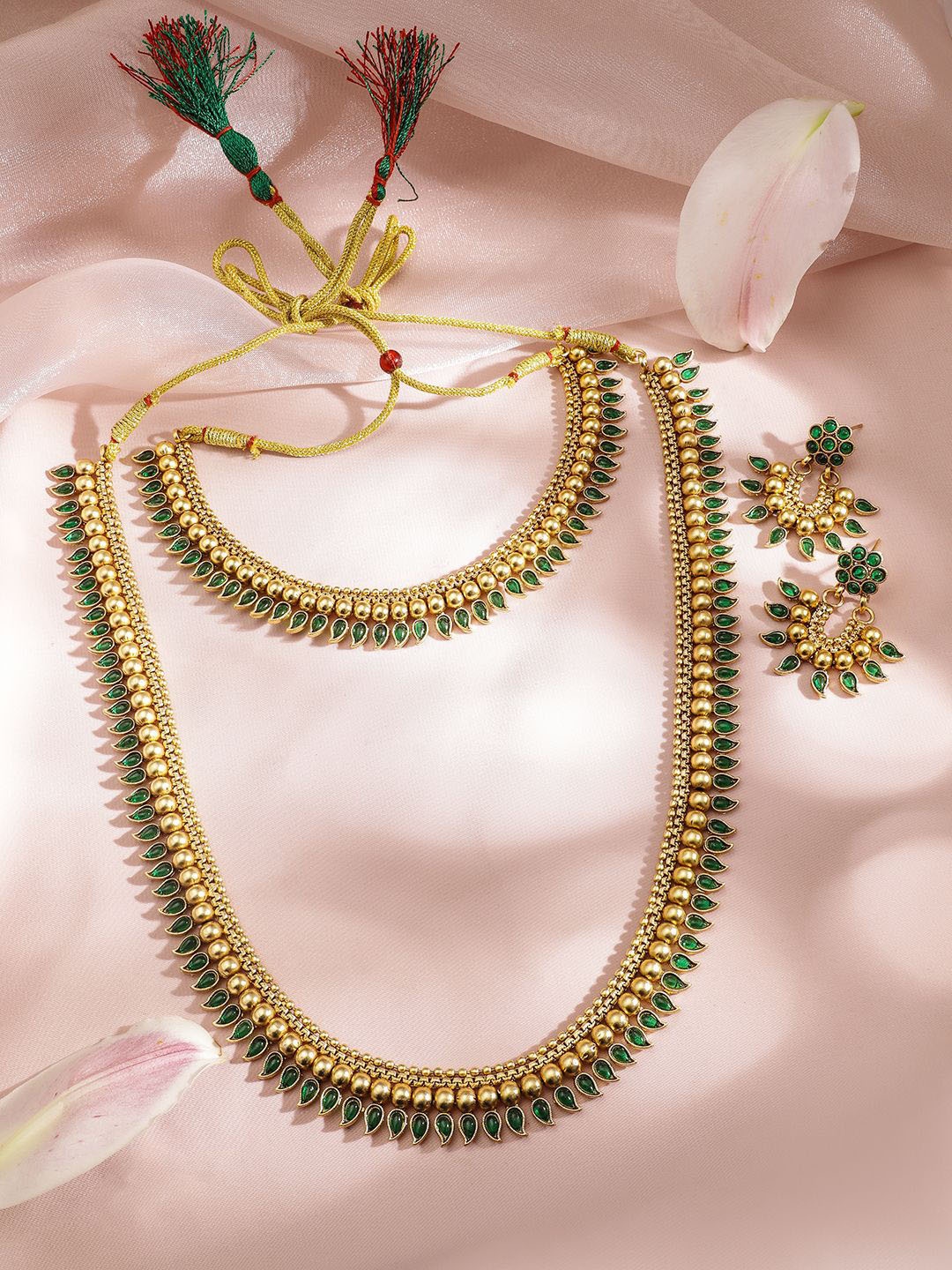 

Rubans 22KT Gold-Plated Stone-Studded & Beaded Jewellery Set